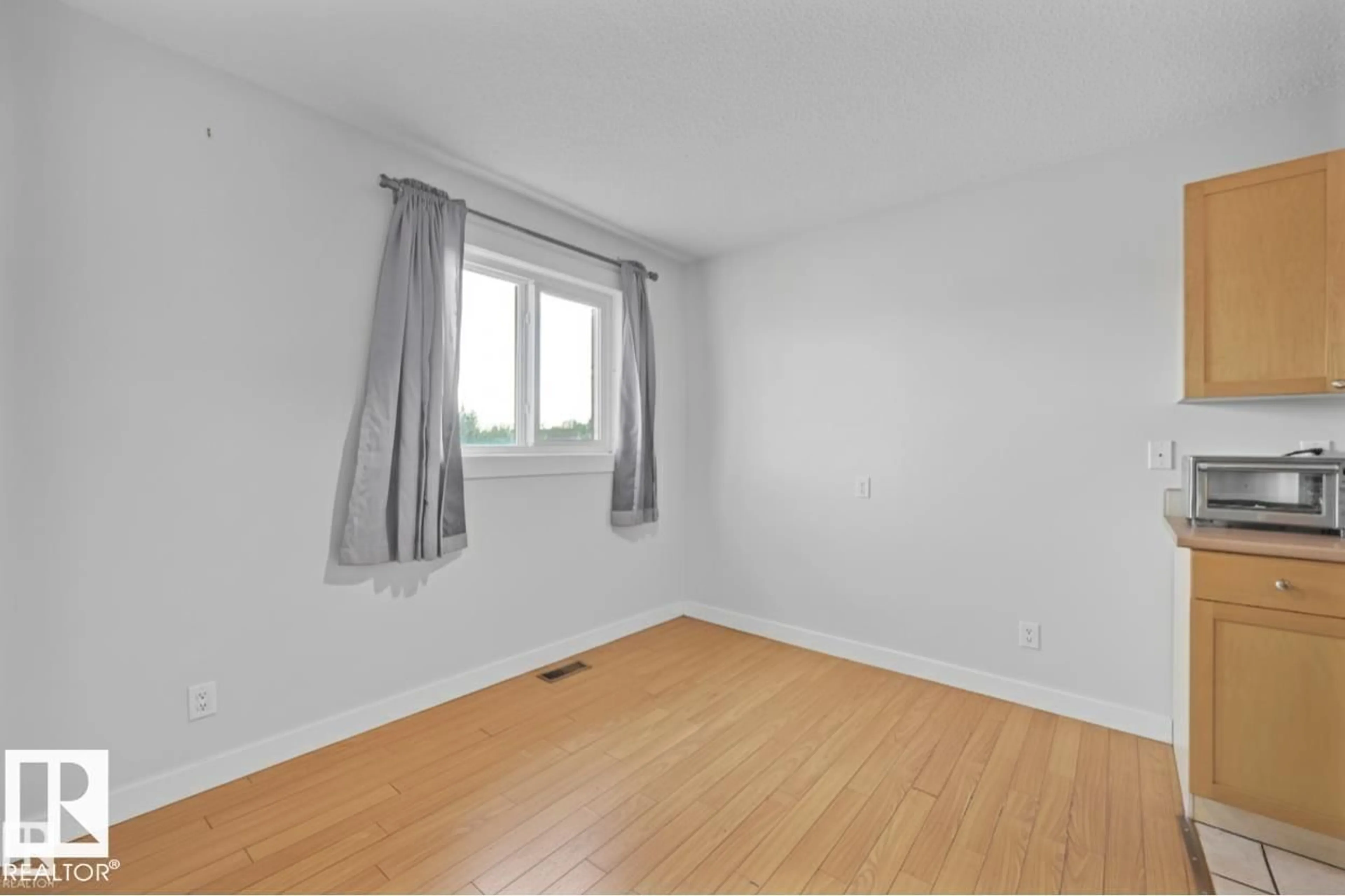 A pic of a room for 205 - 10917 109 ST, Edmonton Alberta T5H3C2