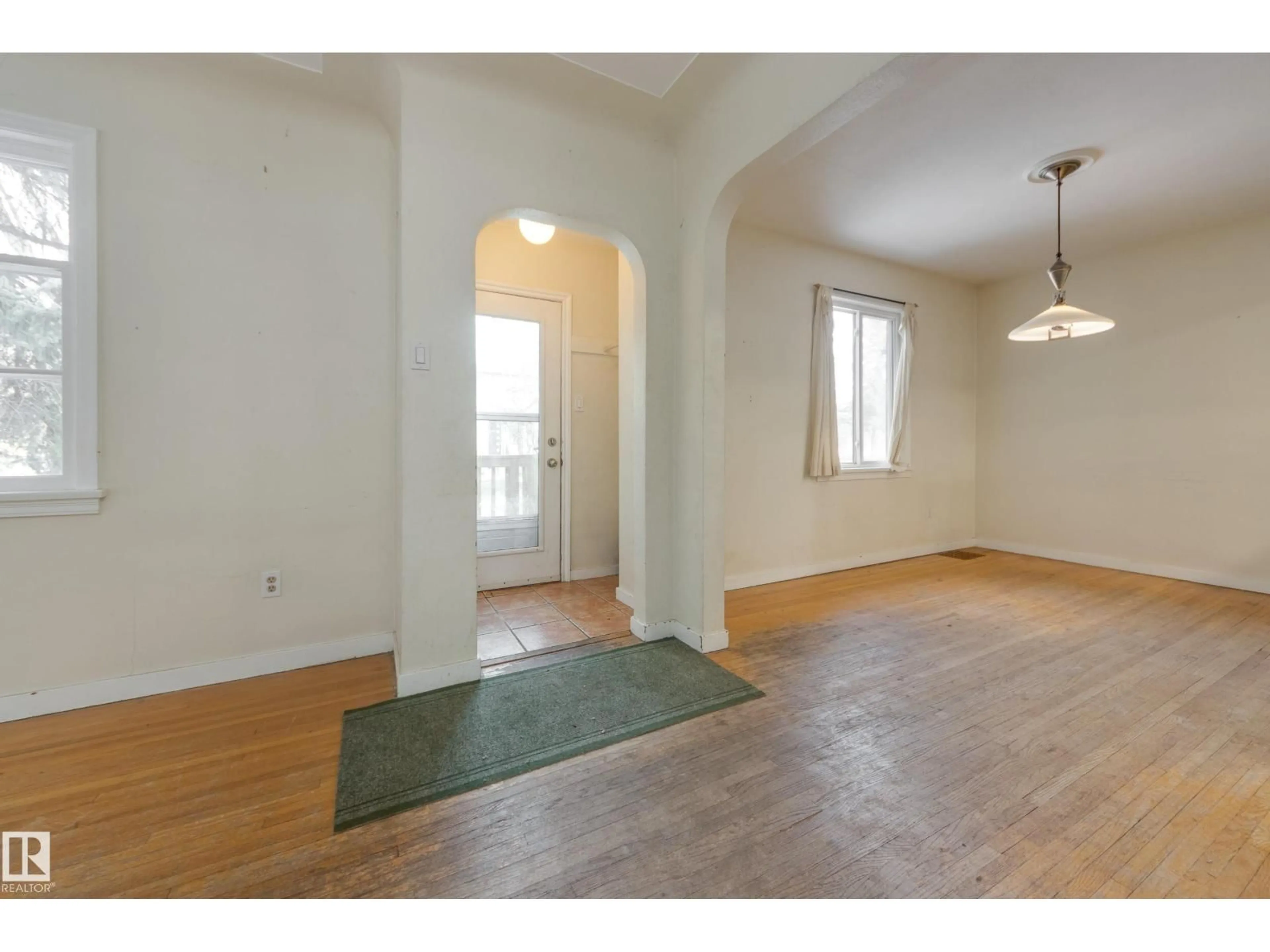 Unknown for NW - 10907 67 AV, Edmonton Alberta T6H2A5