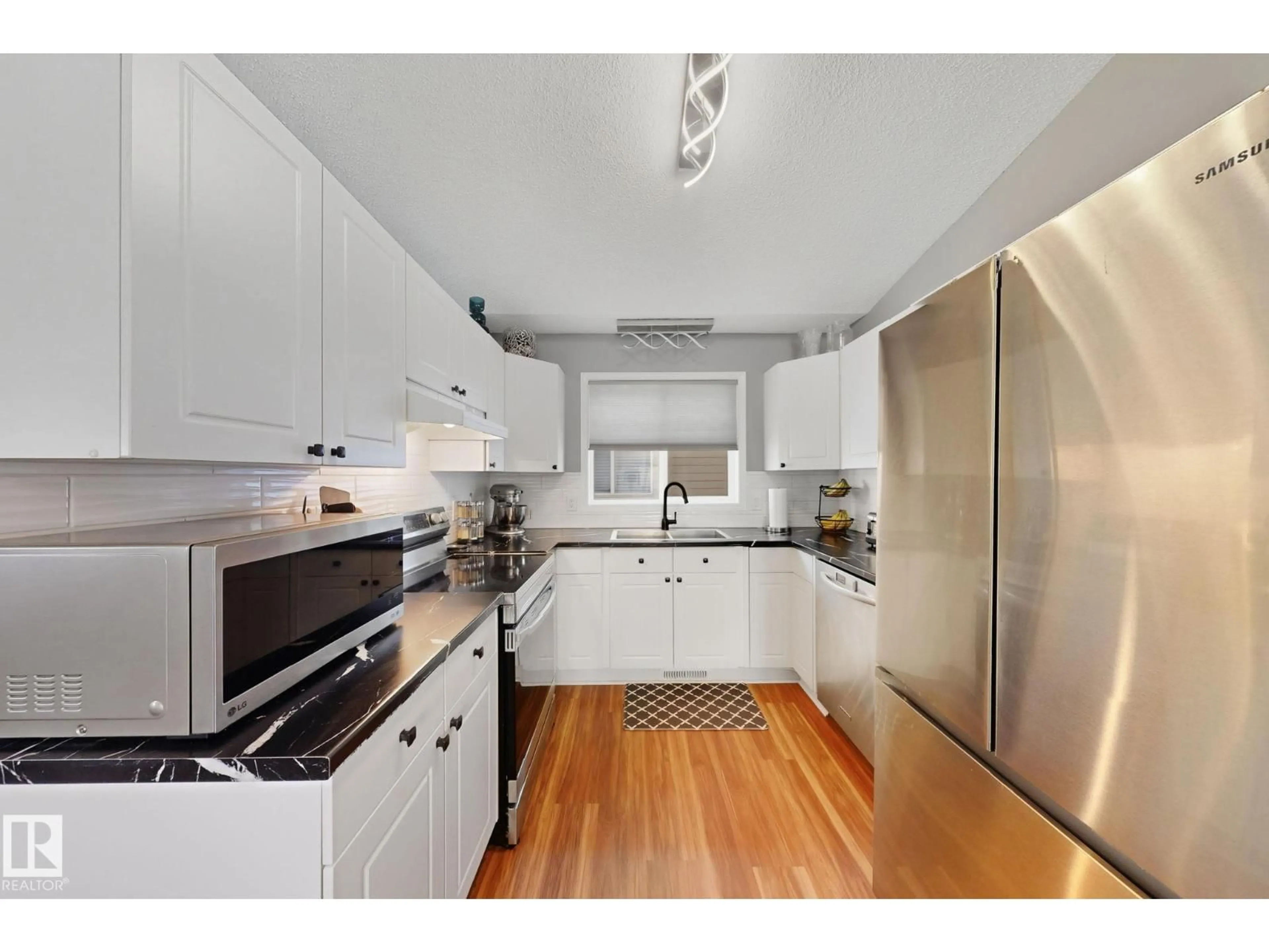 Standard kitchen, unknown for 4515 149 AV, Edmonton Alberta T5Y2Y9