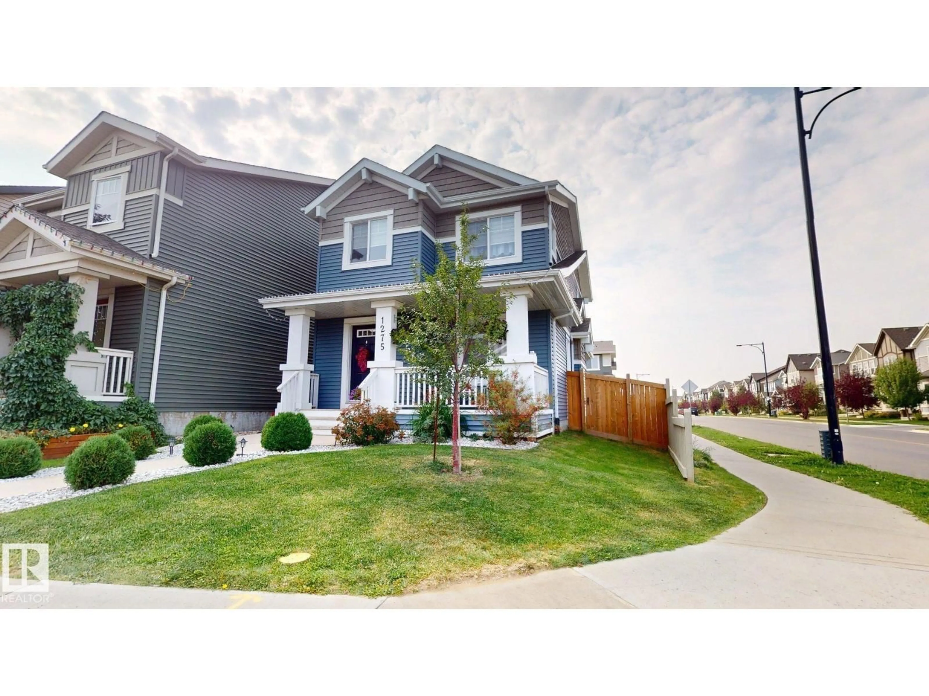 Home with vinyl exterior material, street for 1275 CHAPPELLE BV, Edmonton Alberta T6W3R1