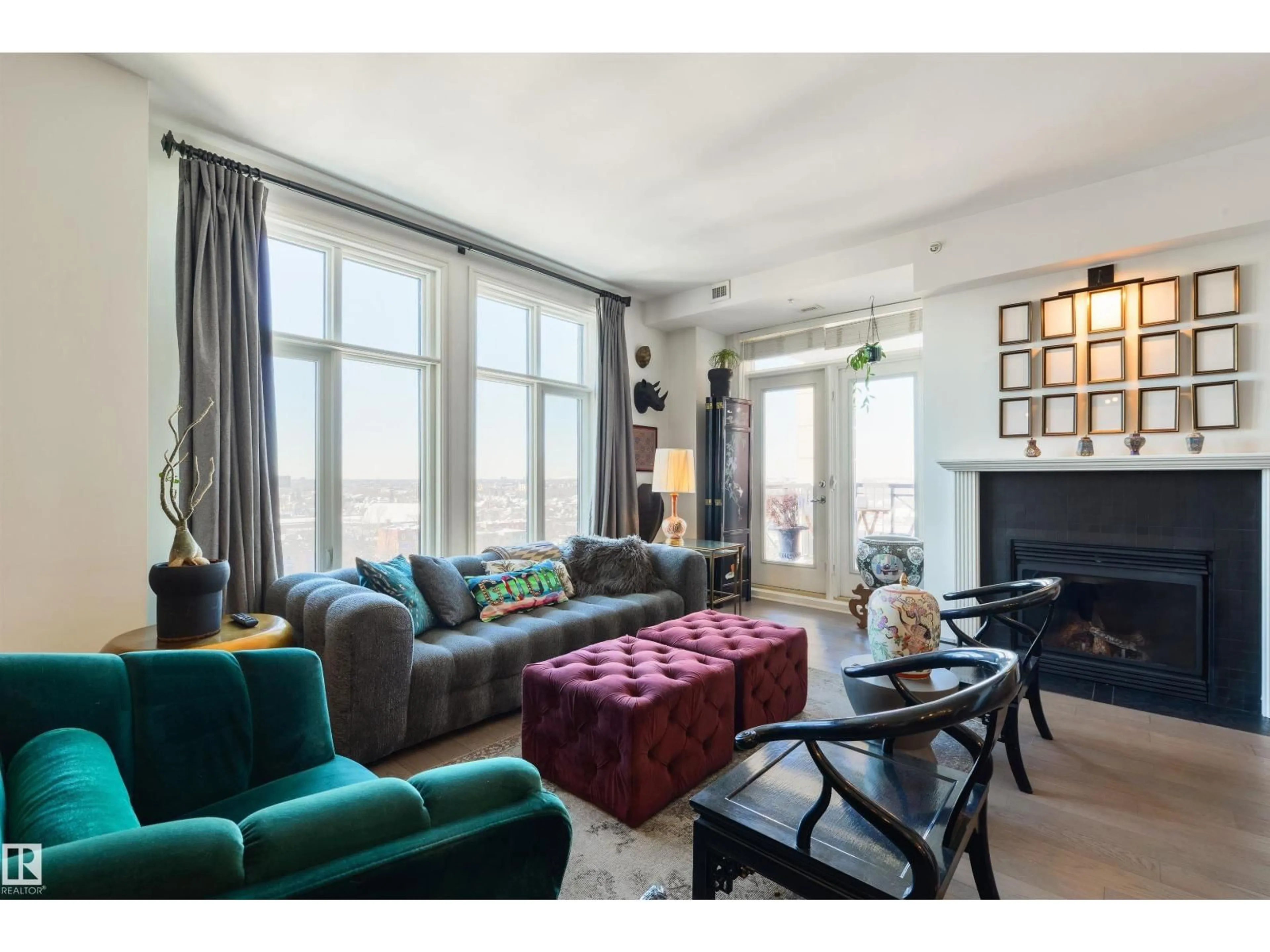 Living room with furniture, unknown for 1107 JASPER AV NW, Edmonton Alberta T5H3S8