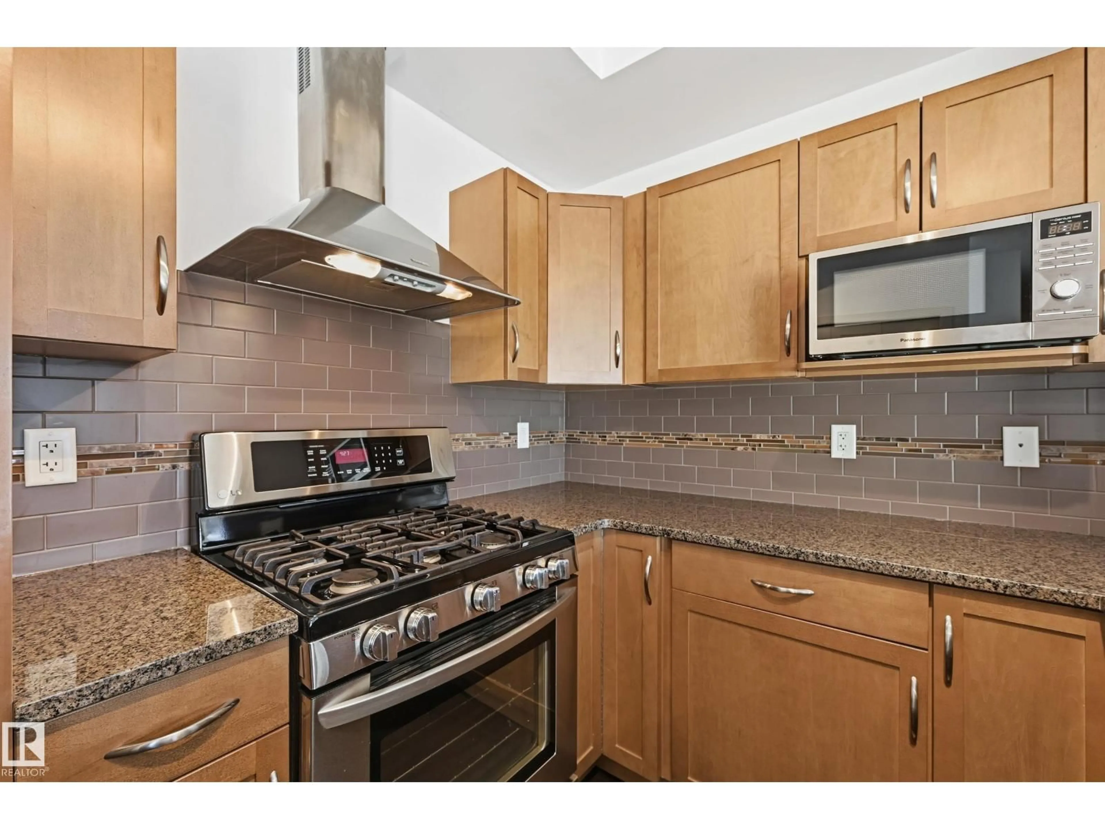 Standard kitchen, unknown for #3 - 35 STURGEON RD, St. Albert Alberta T8N0E8