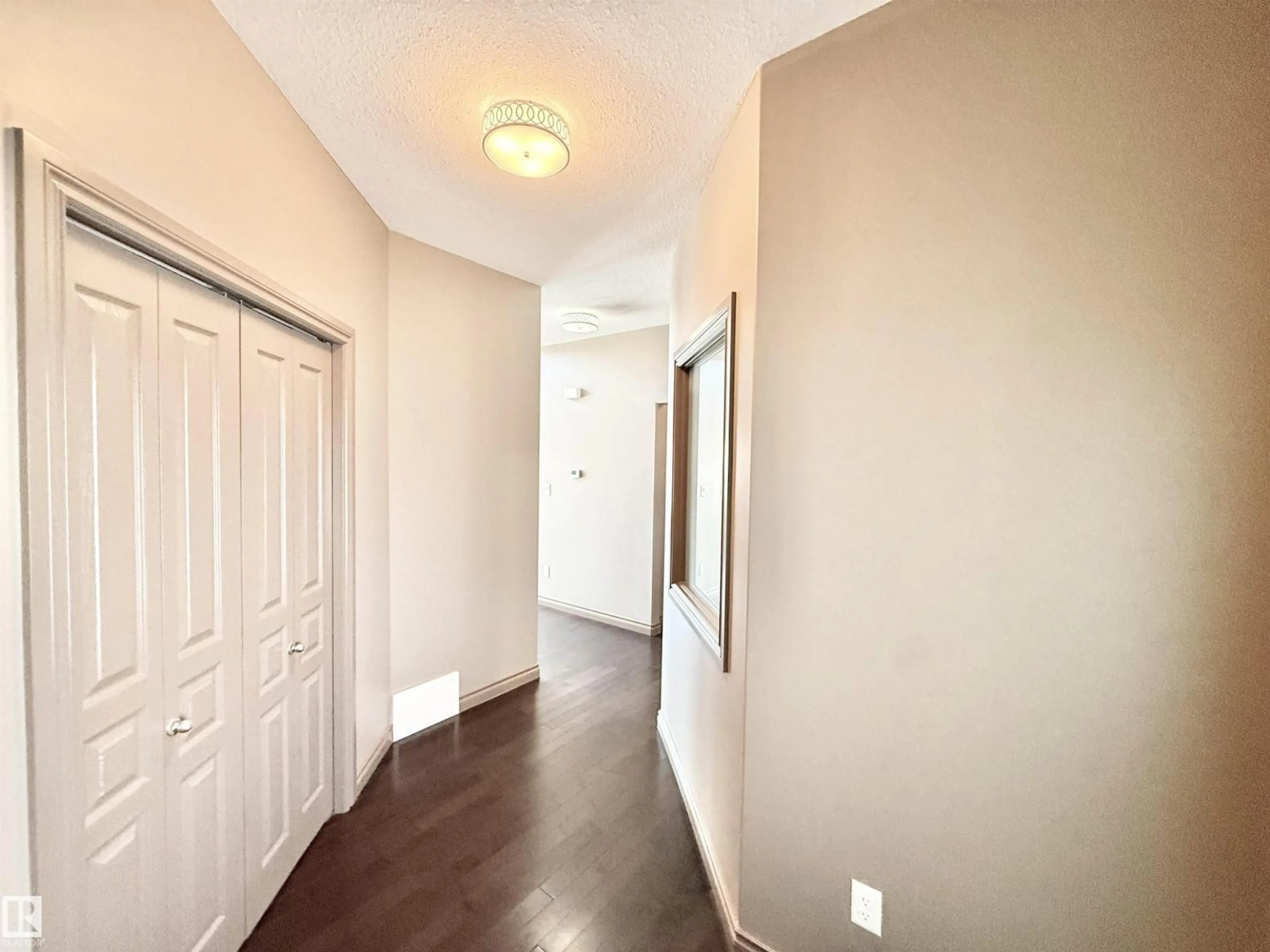 Indoor entryway for SW - 1019 174 ST, Edmonton Alberta T6W1Z6