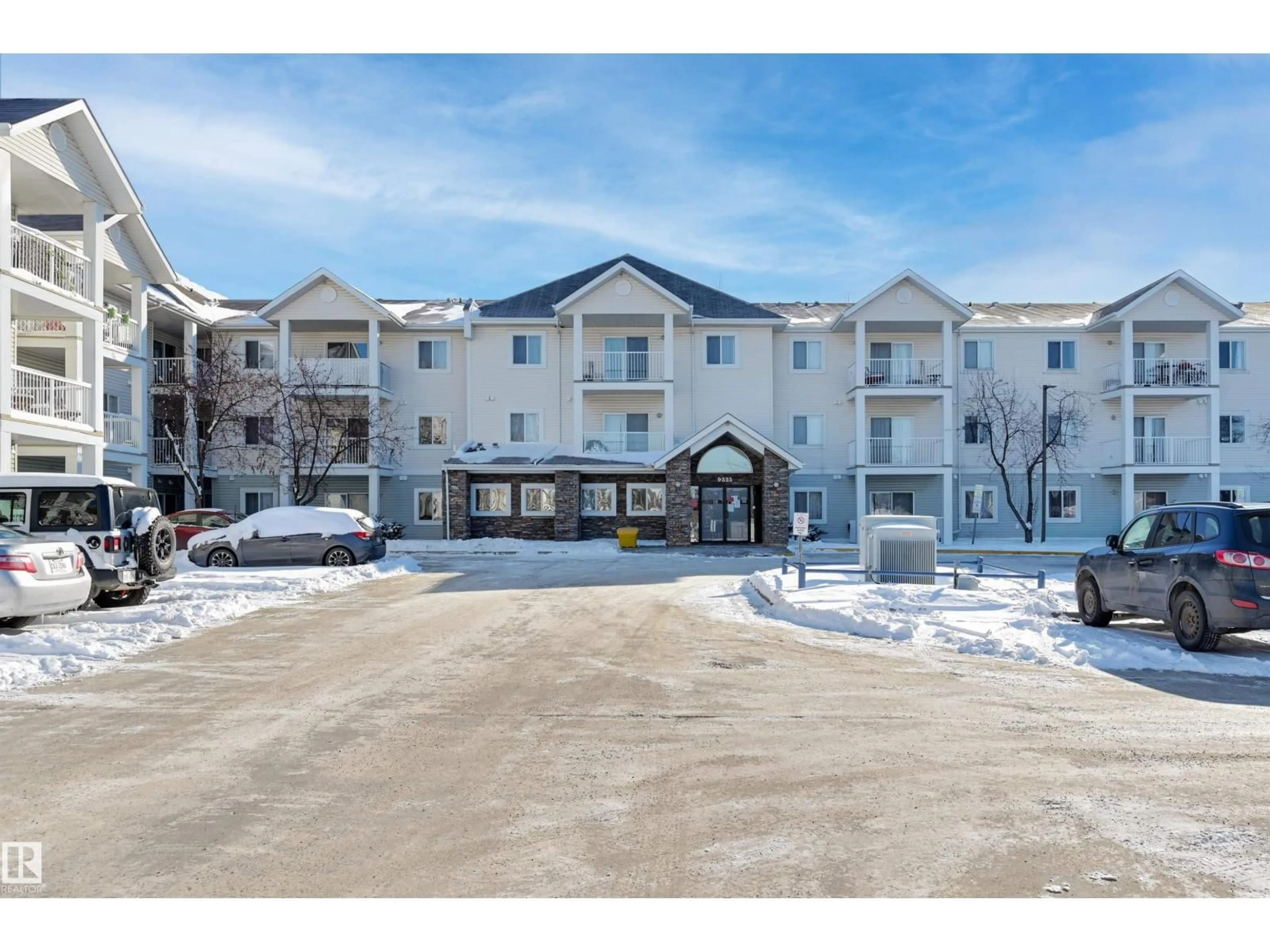 Unknown for #104 - 9525 162 AV, Edmonton Alberta T5Z3V2