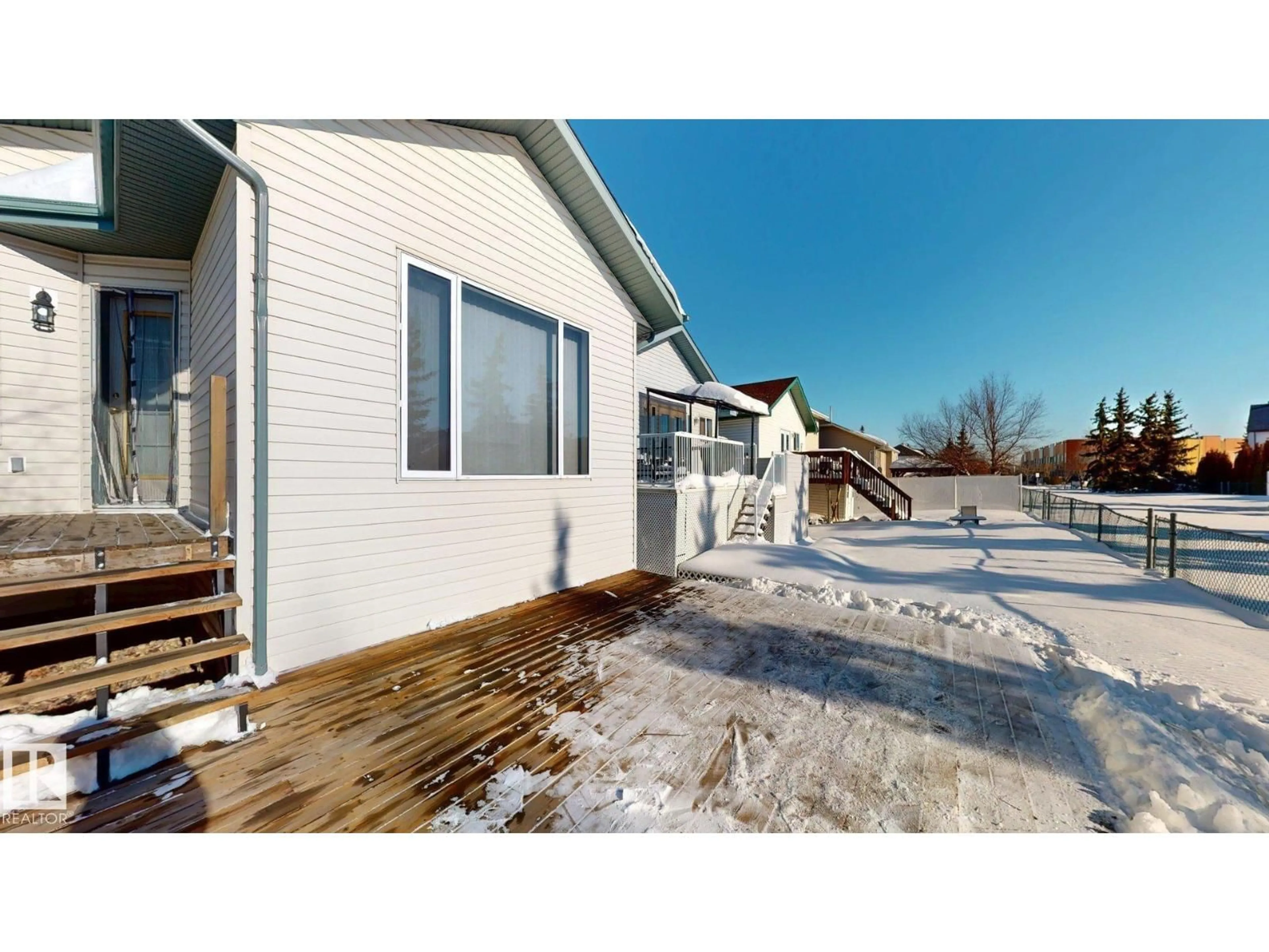 Unknown for 17010 84 ST, Edmonton Alberta T5Z3Z7