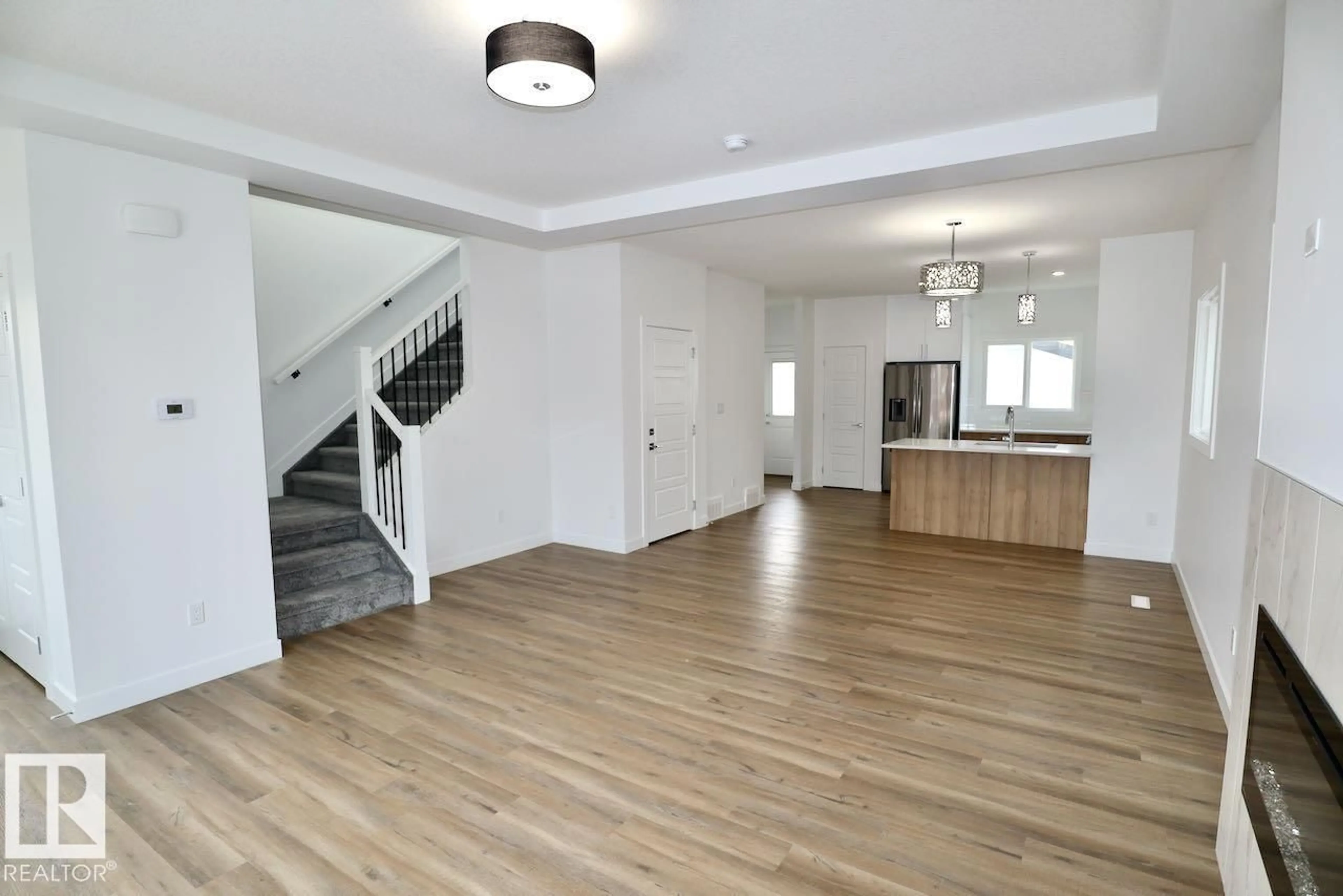 A pic of a room for 90 WYATT RG, Fort Saskatchewan Alberta T8L0Y3