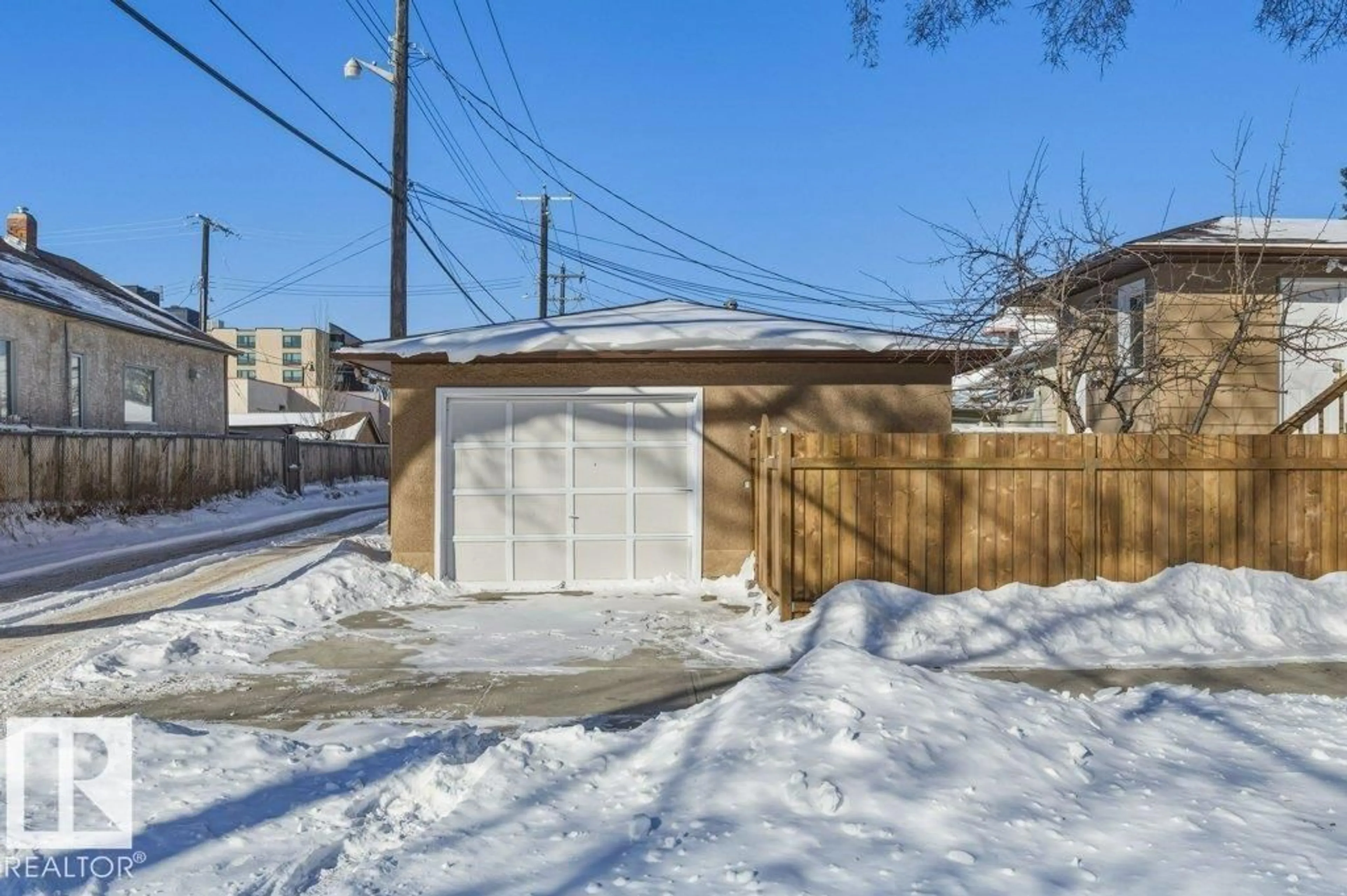 Shed for 10704 96 ST, Edmonton Alberta T5H2J6