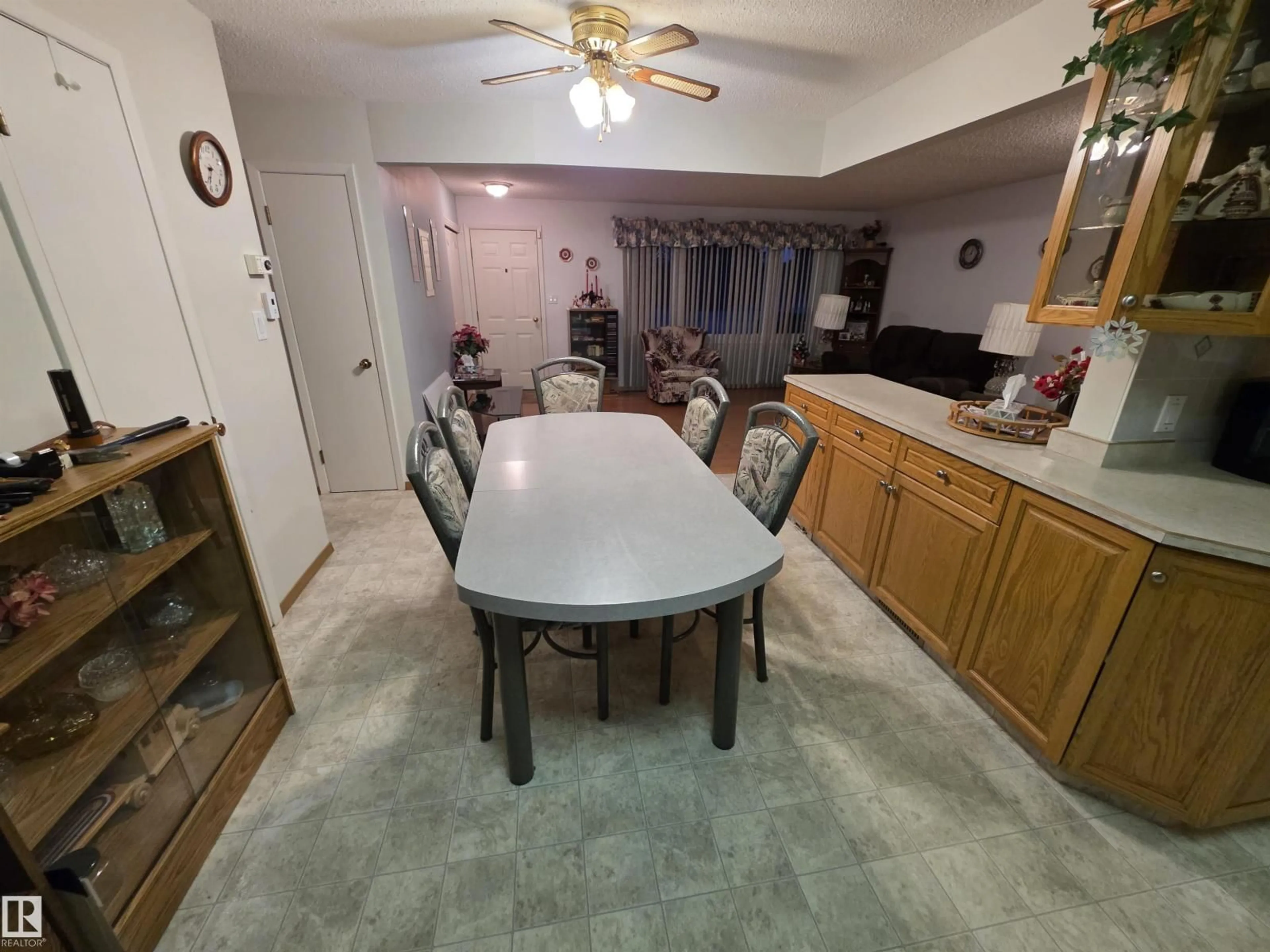 Unknown for 4400 45 AV, Stony Plain Alberta T7Z1J3