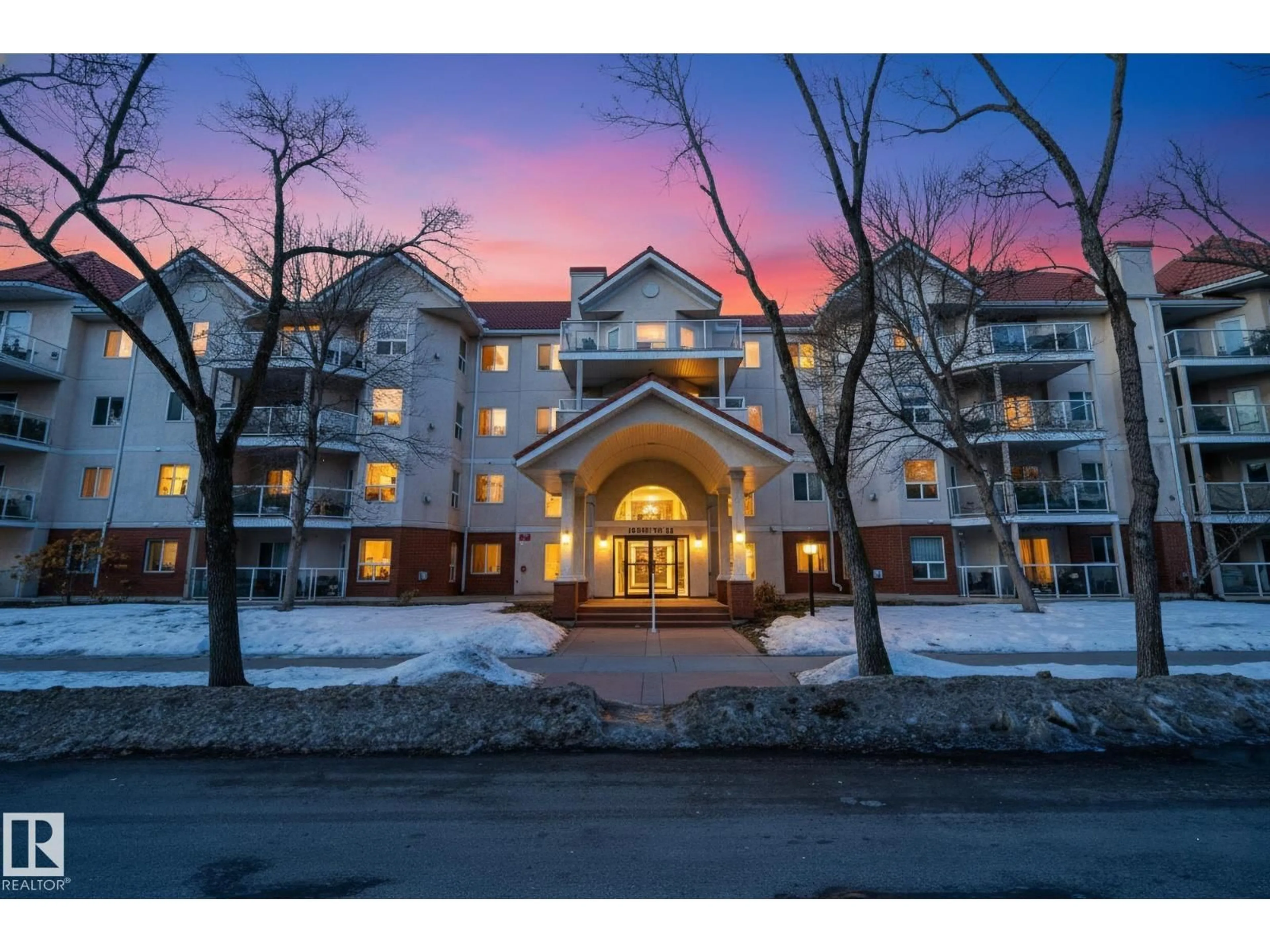 Unknown for #104 - 10308 114 ST, Edmonton Alberta T5K2X2