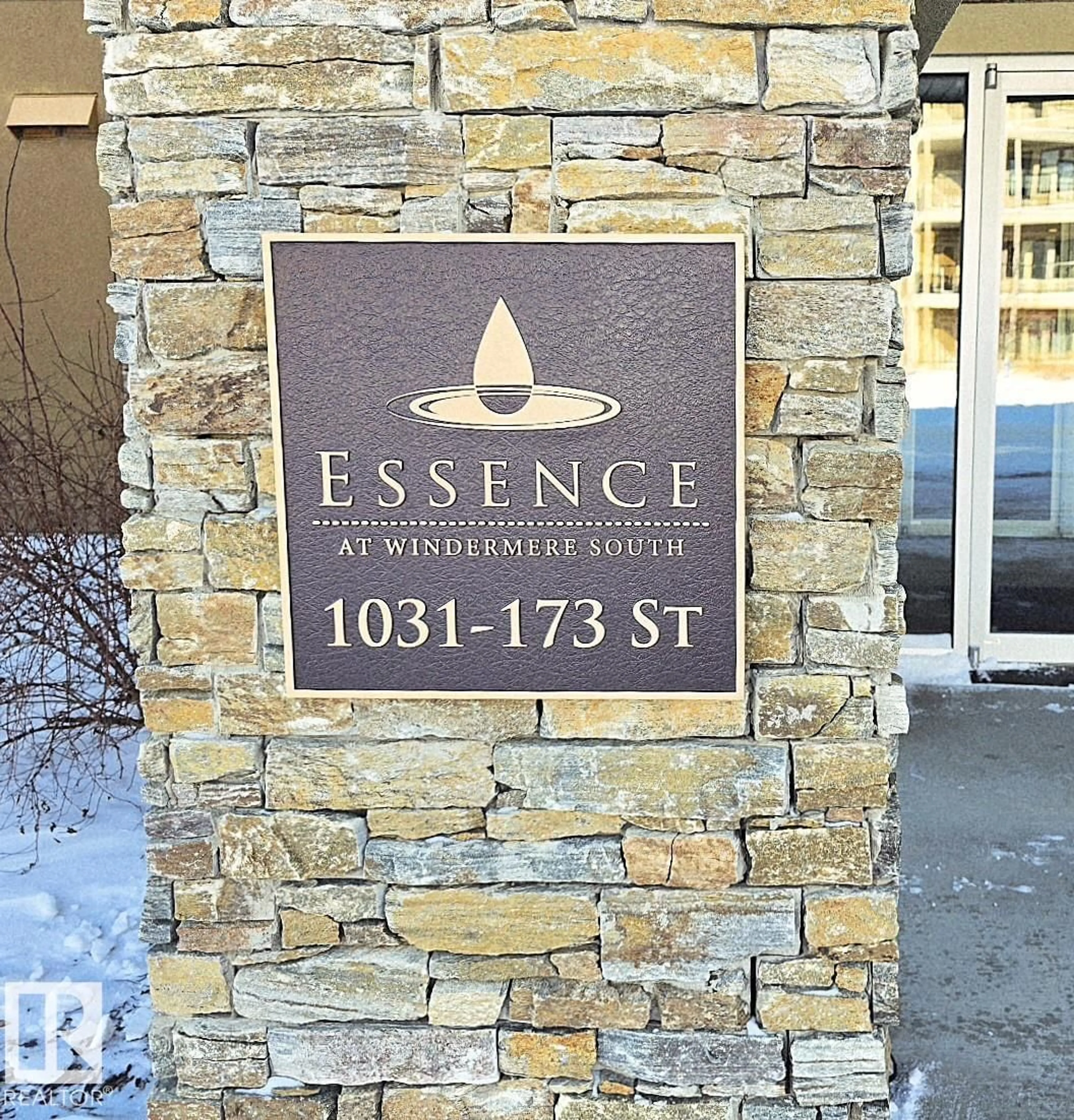 Indoor entryway for #305 - 1031 173 ST, Edmonton Alberta T6W3E4