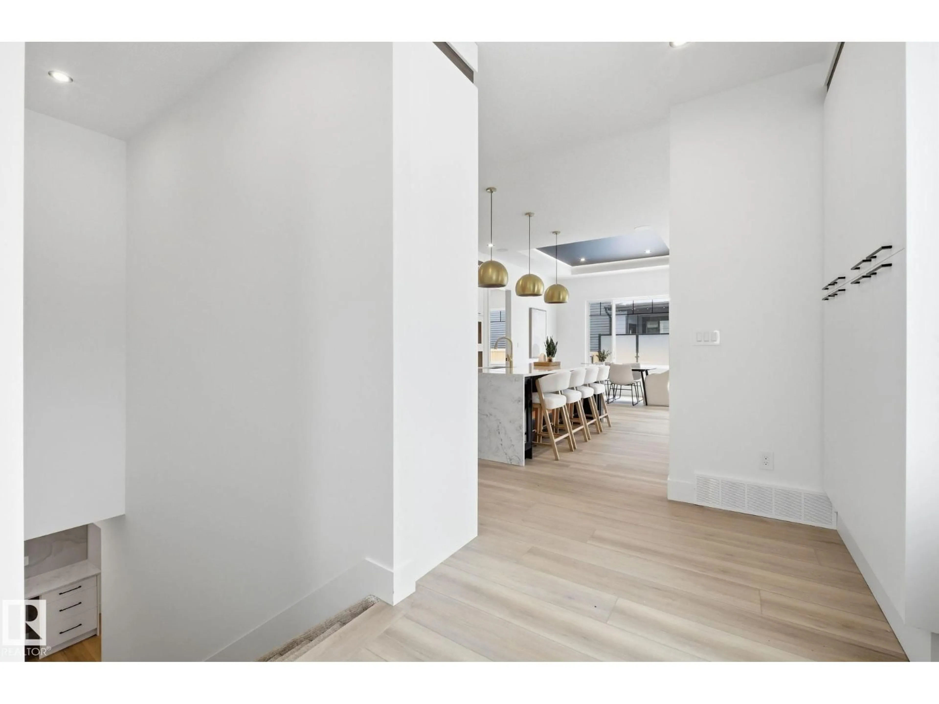 Unknown for NE - 296 165 AV, Edmonton Alberta T5Y4J3