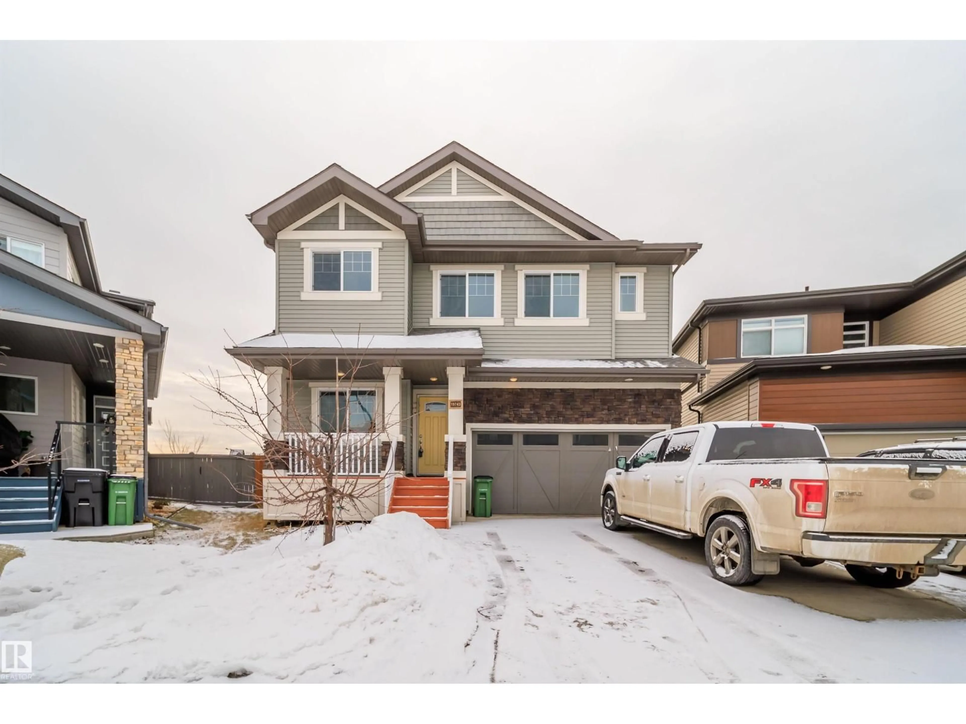 Unknown for 19743 26 AV, Edmonton Alberta T6M0X5