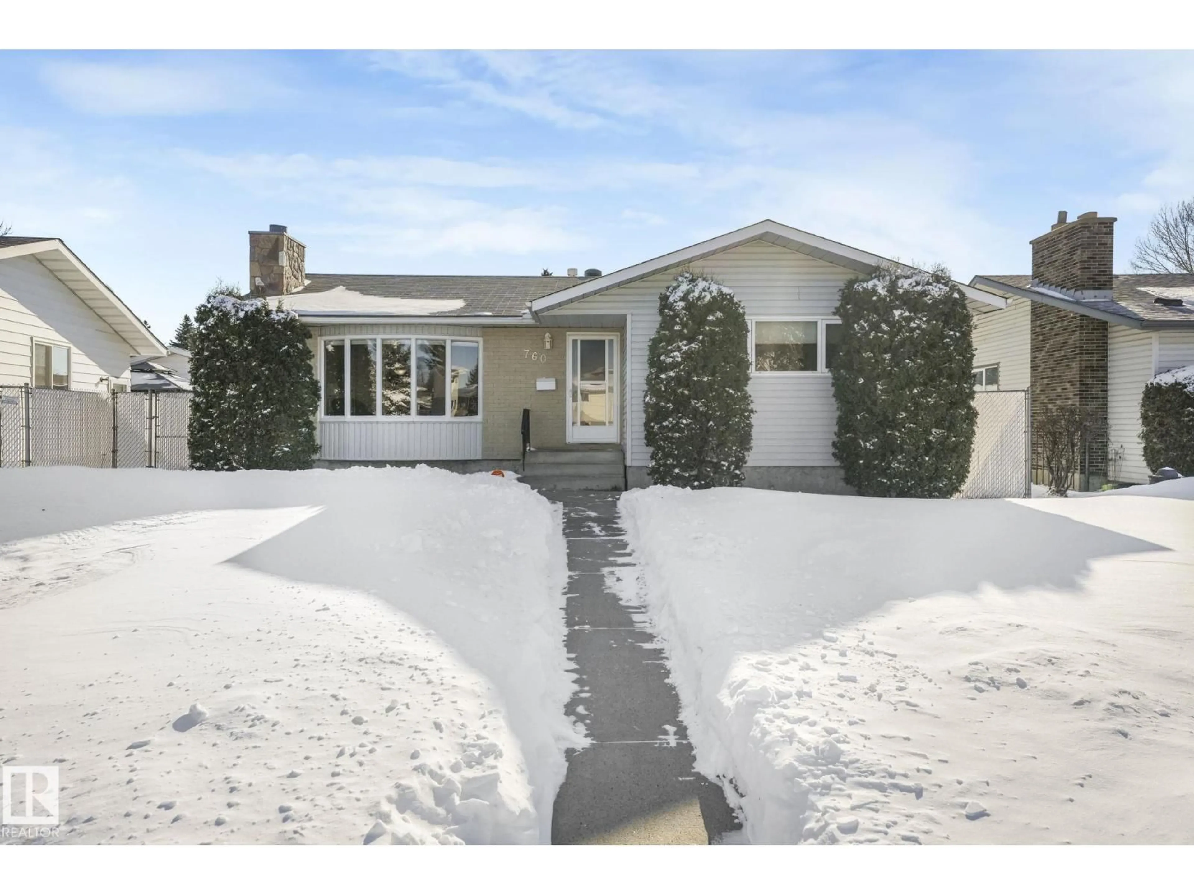 Unknown for NW - 760 KNOTTWOOD RD S, Edmonton Alberta T6K1W5