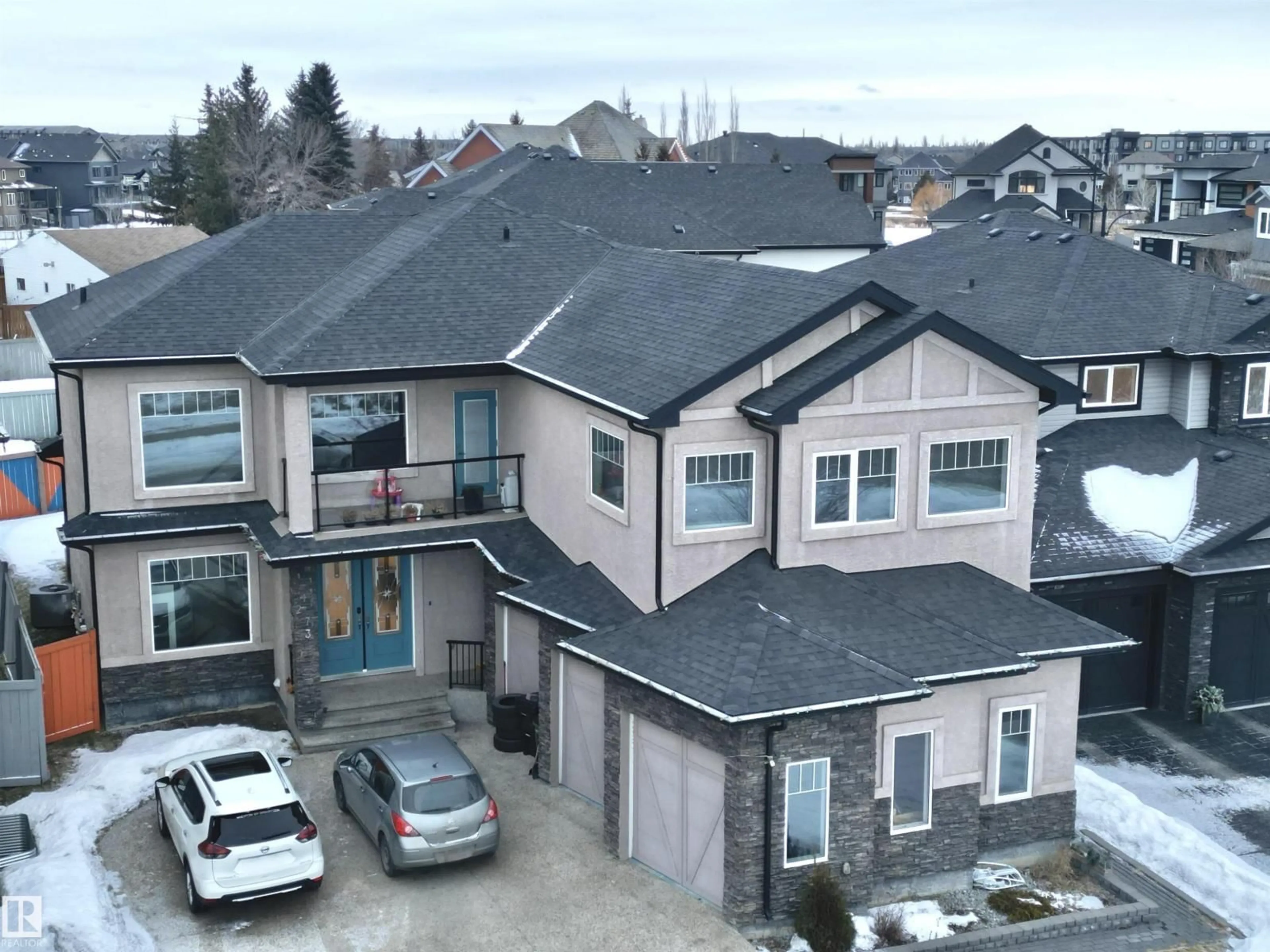 A pic from outside/outdoor area/front of a property/back of a property/a pic from drone, unknown for 1273 ADAMSON DR, Edmonton Alberta T6W1Z4