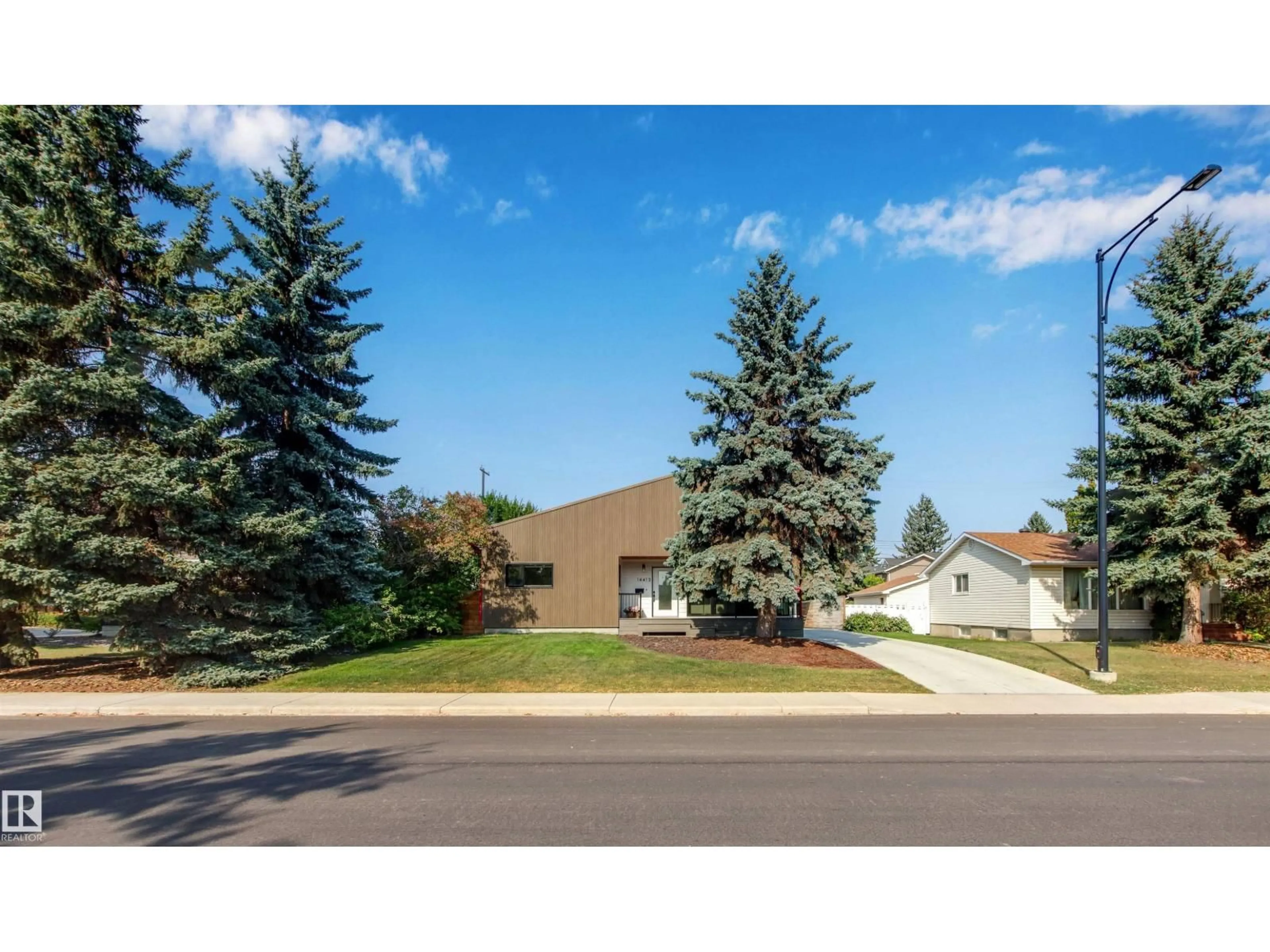 Unknown for 14412 80 AV, Edmonton Alberta T5K3K3