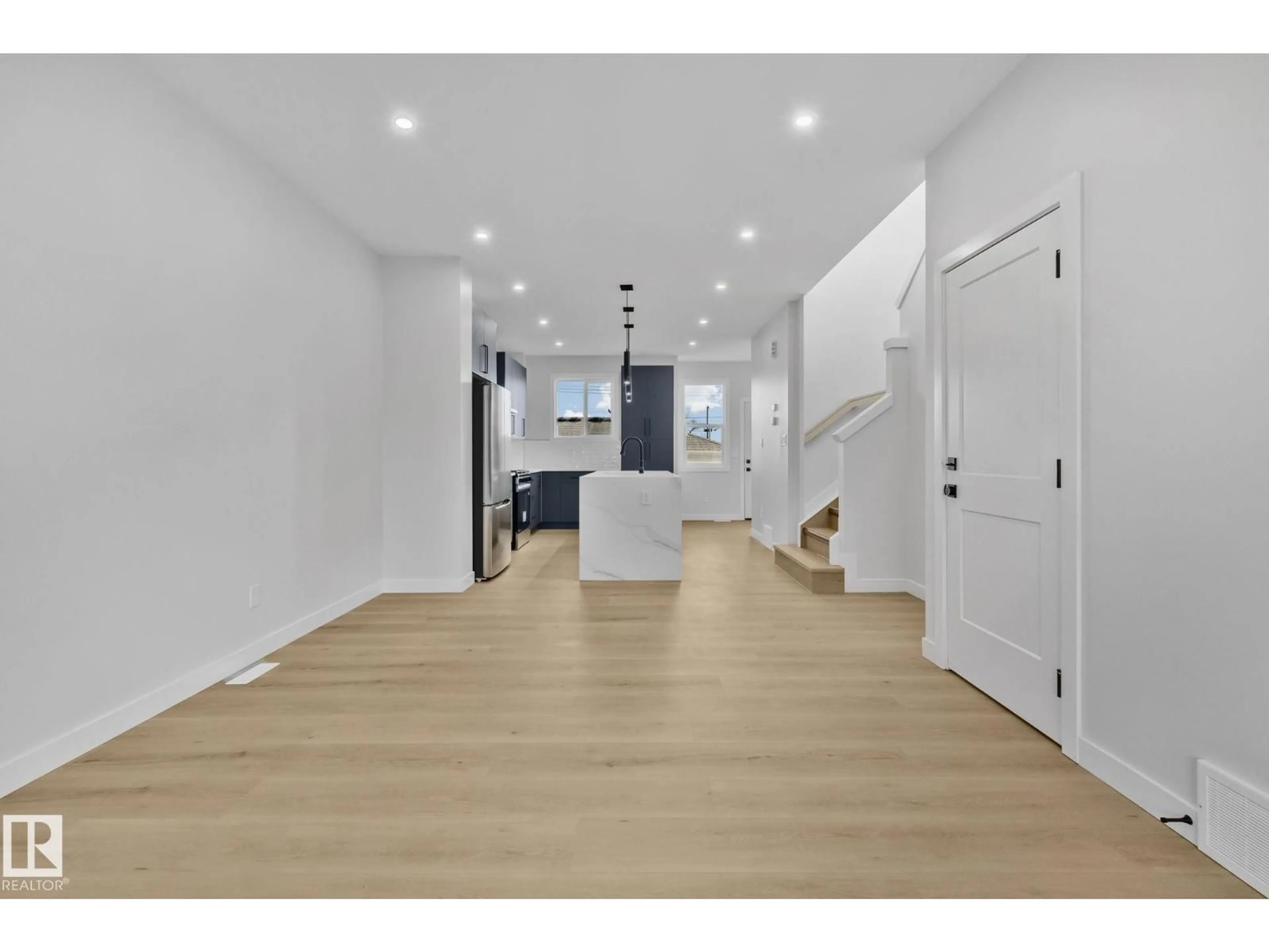 Unknown for NW - 12717 114 ST, Edmonton Alberta T5E5C6