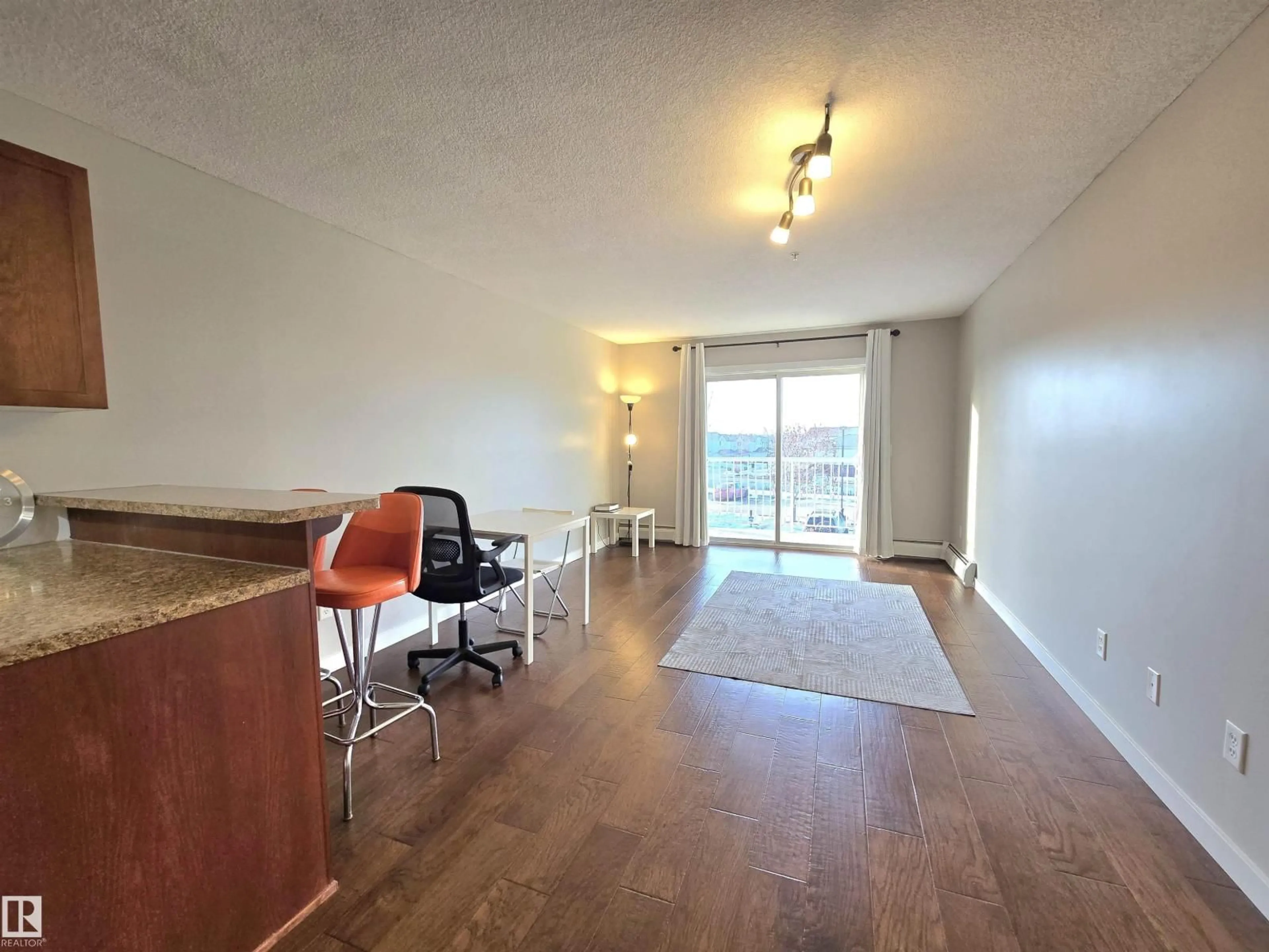 A pic of a room for #204 - 240 SPRUCE RIDGE RD, Spruce Grove Alberta T7X0G5