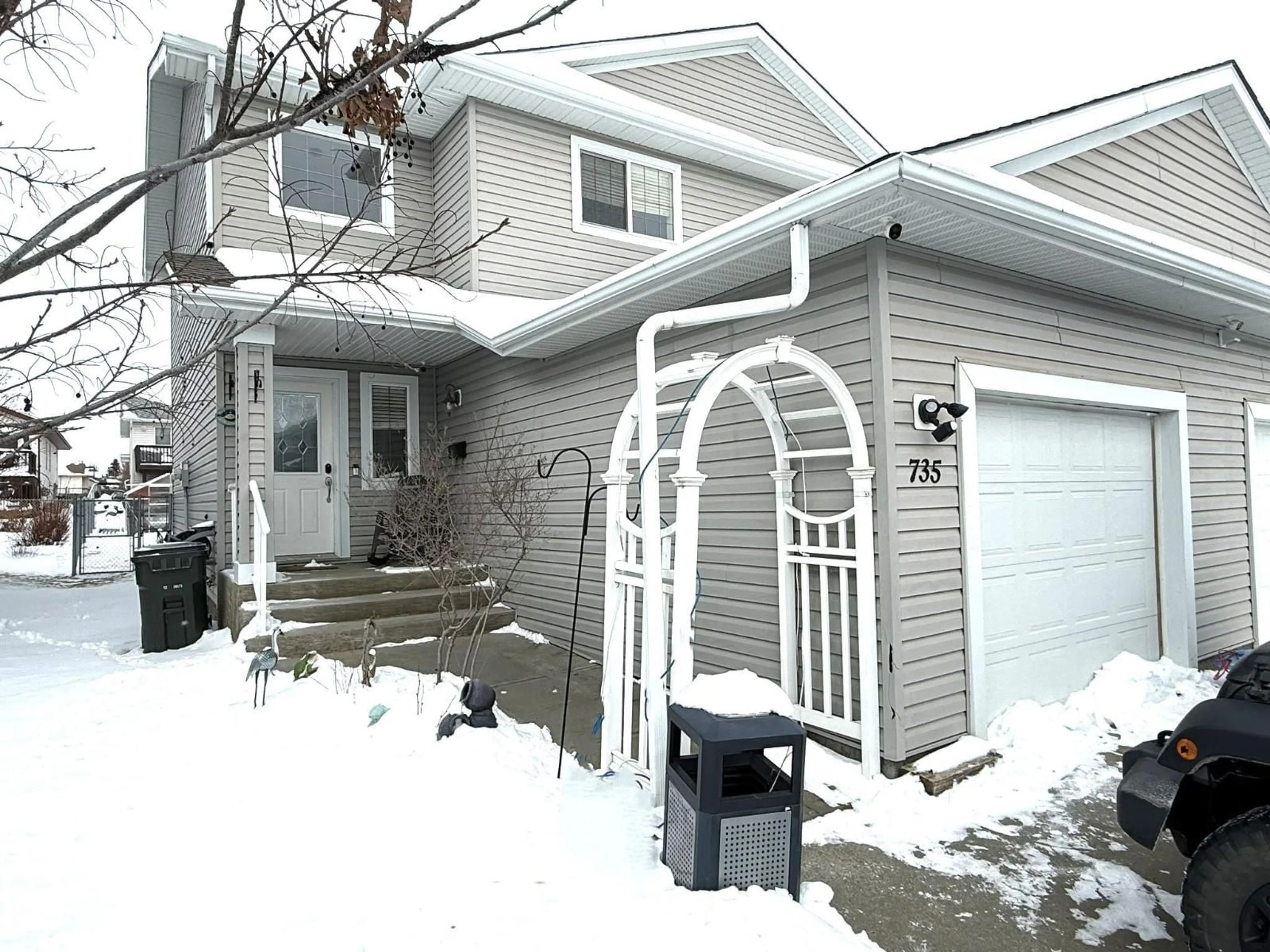 Unknown for 735 KANANASKIS DR, Devon Alberta T9G2G7