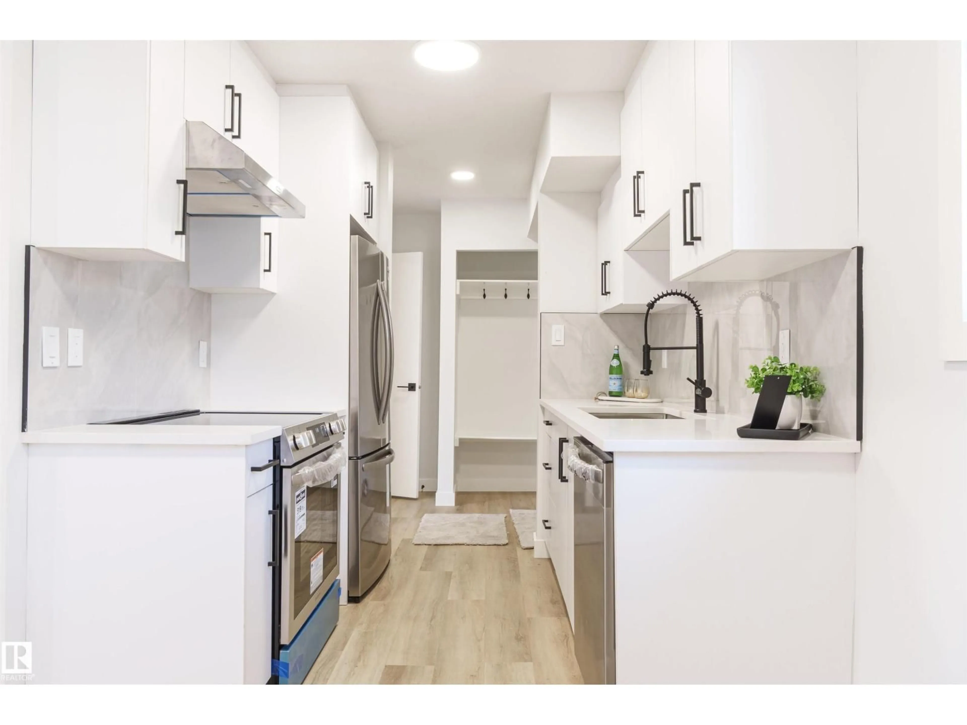 Open concept kitchen, unknown for NW - 18418 62B AV, Edmonton Alberta T5T2N7