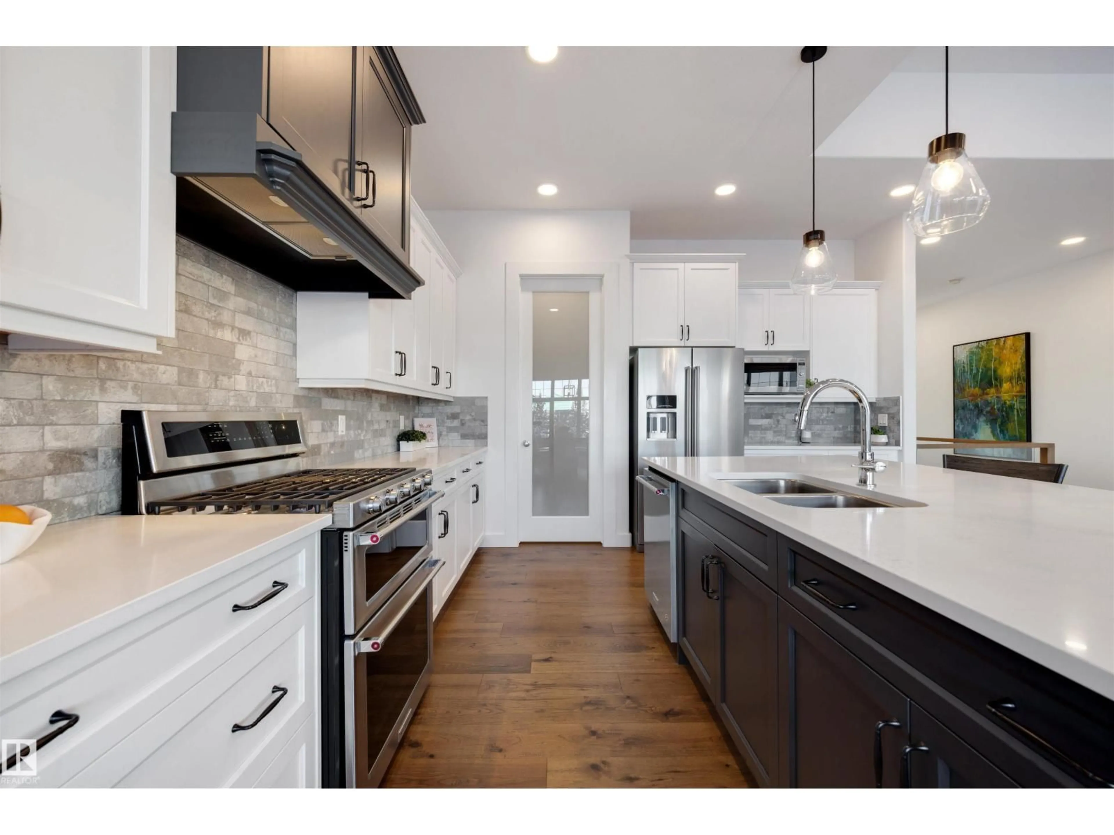 Open concept kitchen, ceramic/tile floor for SW - 4683 CHEGWIN WD, Edmonton Alberta T6W4A7