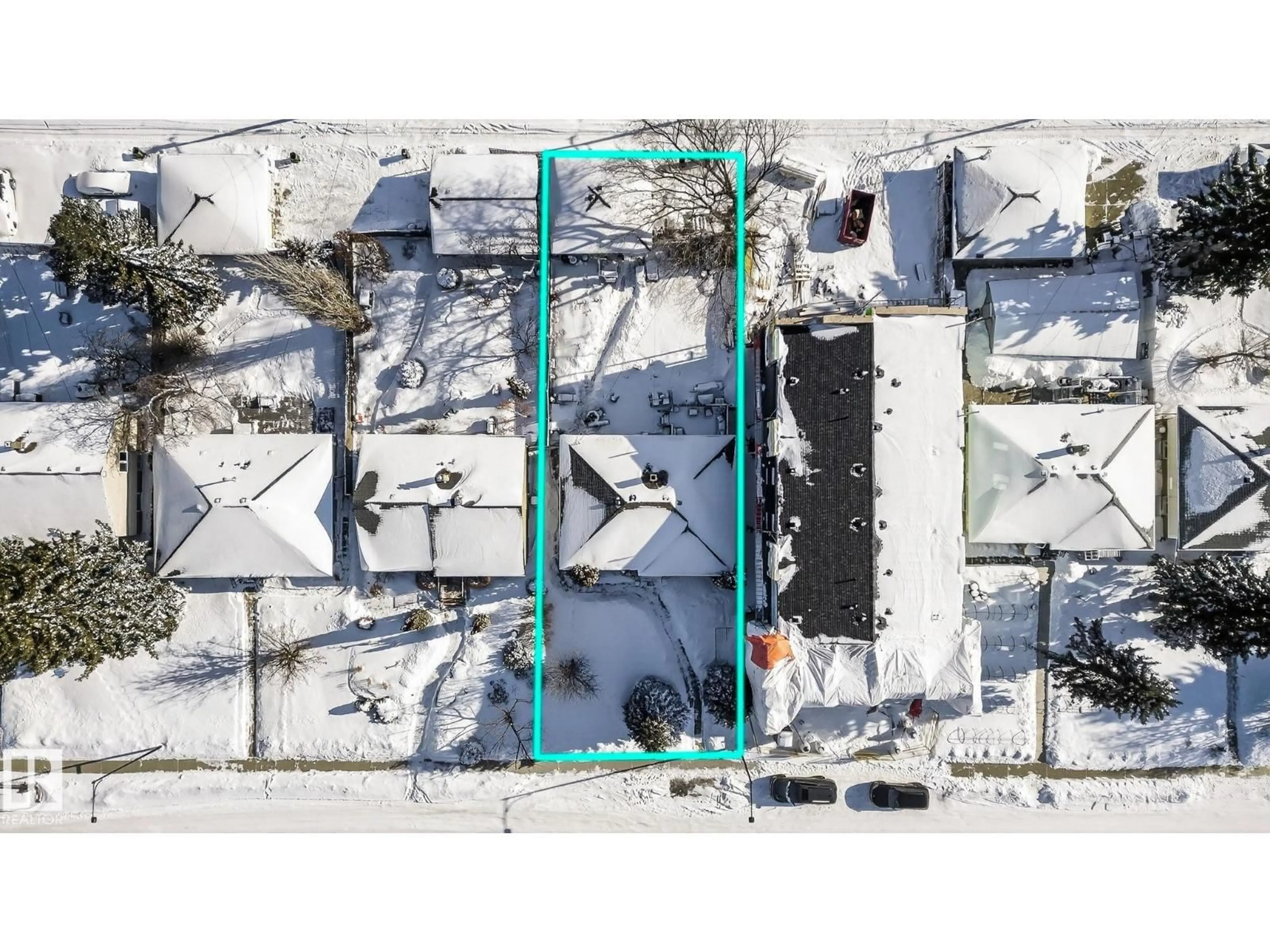 A pic from outside/outdoor area/front of a property/back of a property/a pic from drone, street for NW - 10631 147 ST, Edmonton Alberta T5N3C6