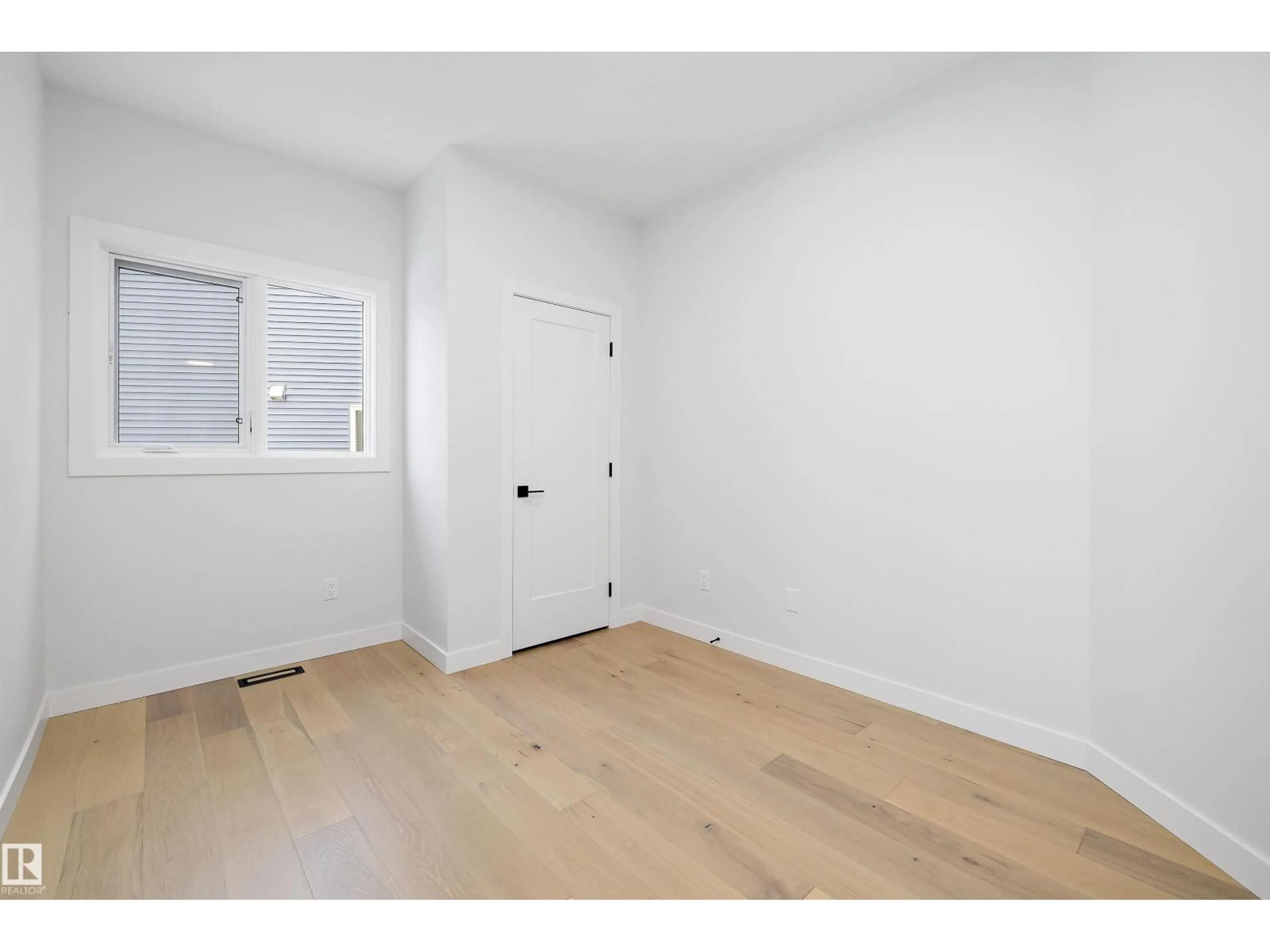 A pic of a room for 718 ELDERBERRY CL, Edmonton Alberta T6M3J6