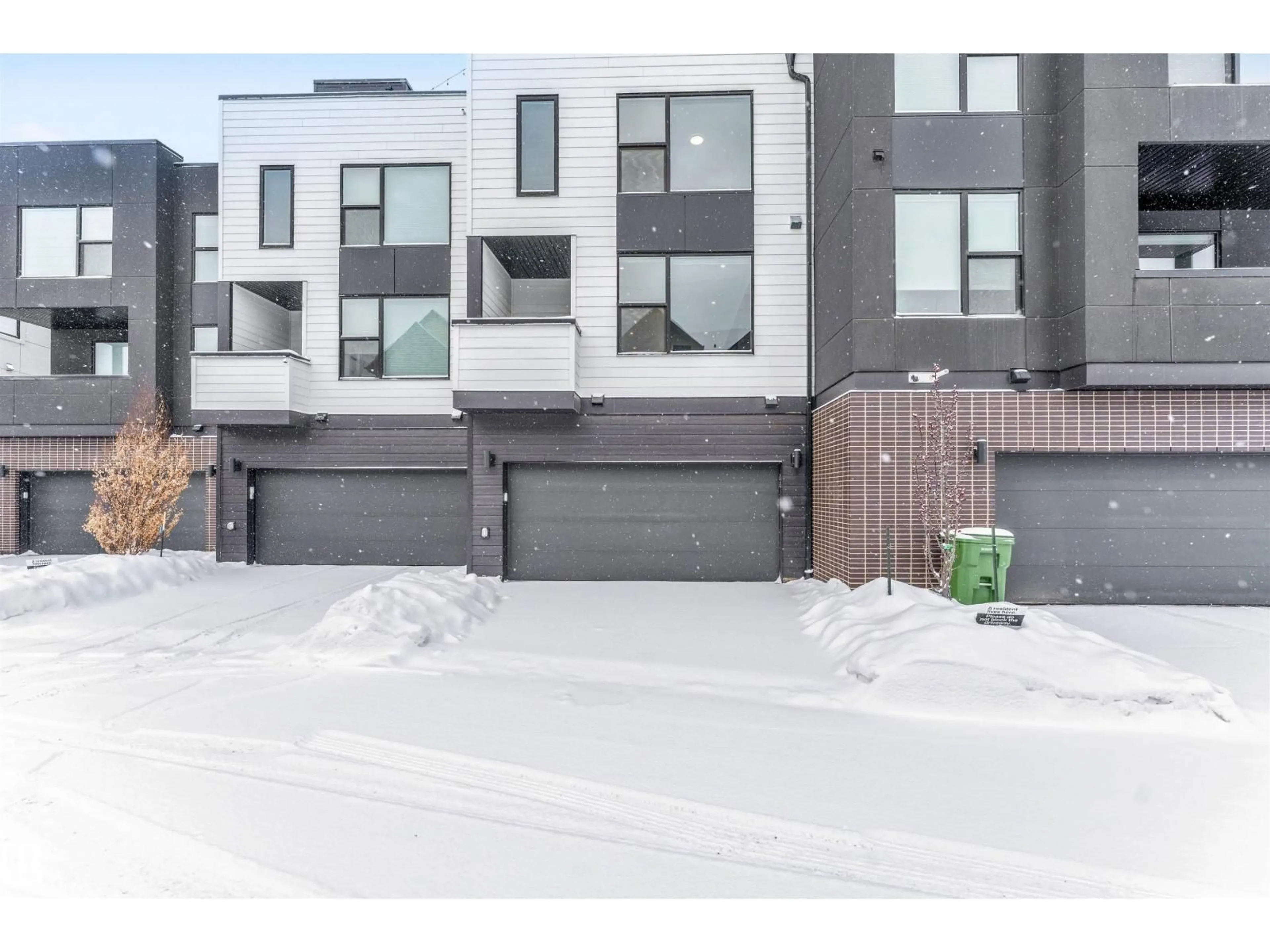 Unknown for 5 - 77 RONDEAU DR, St. Albert Alberta T8N7X8