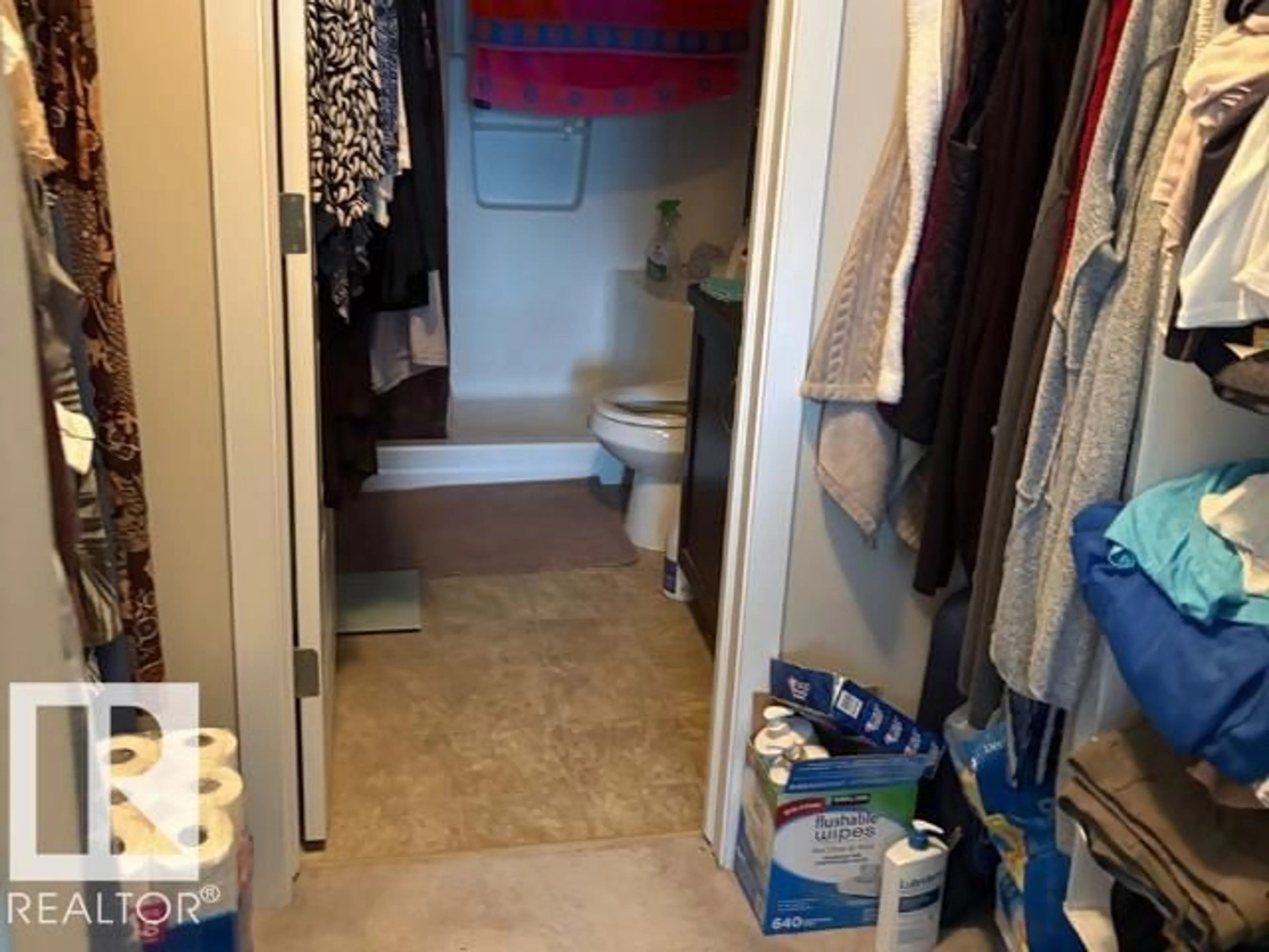 A pic of a room for 396 - 118 SILVERBERRY ROAD NW, Edmonton Alberta T6T0H1