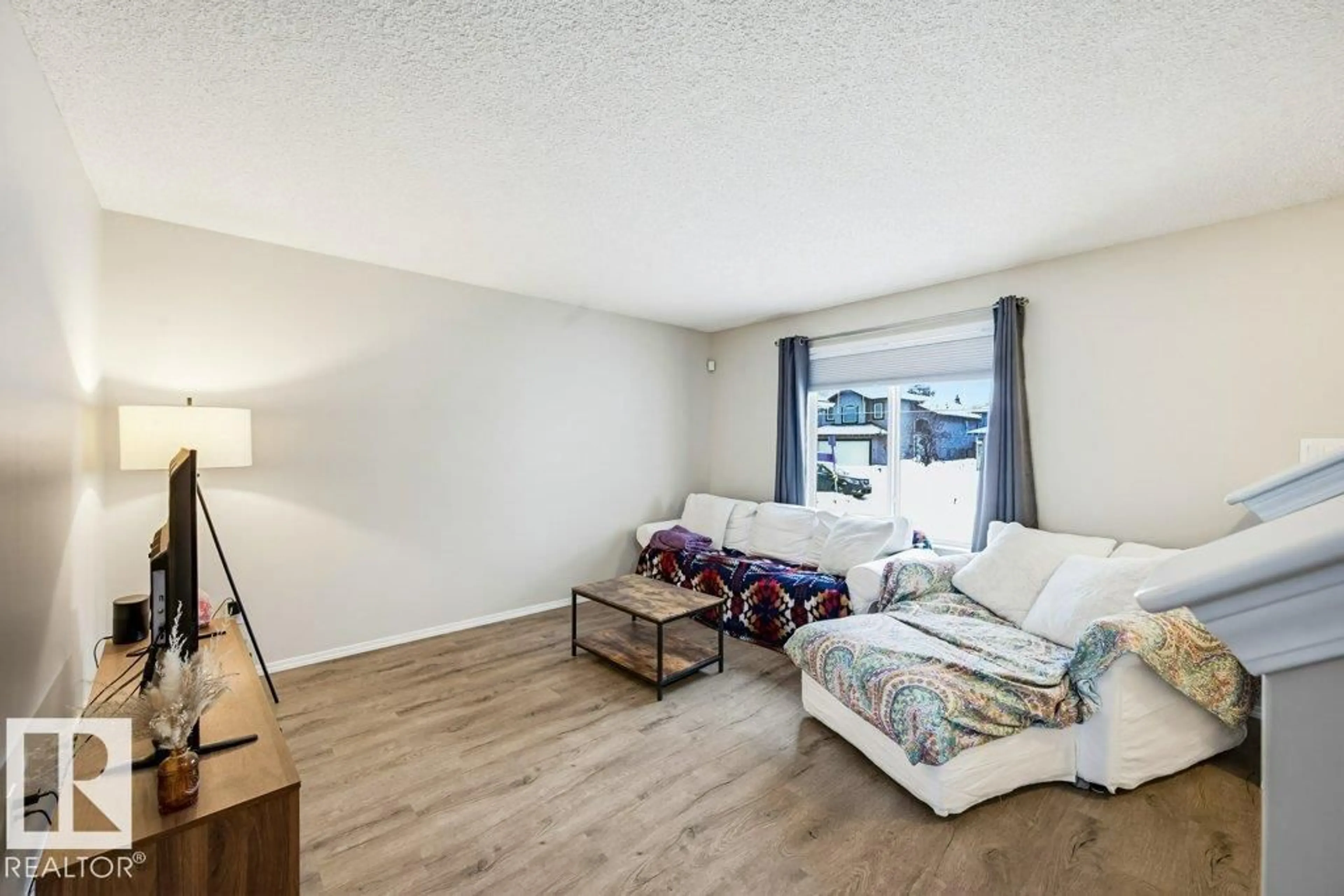 Living room with furniture, unknown for 2 HEATHERLANDS WY, Spruce Grove Alberta T7X4L4