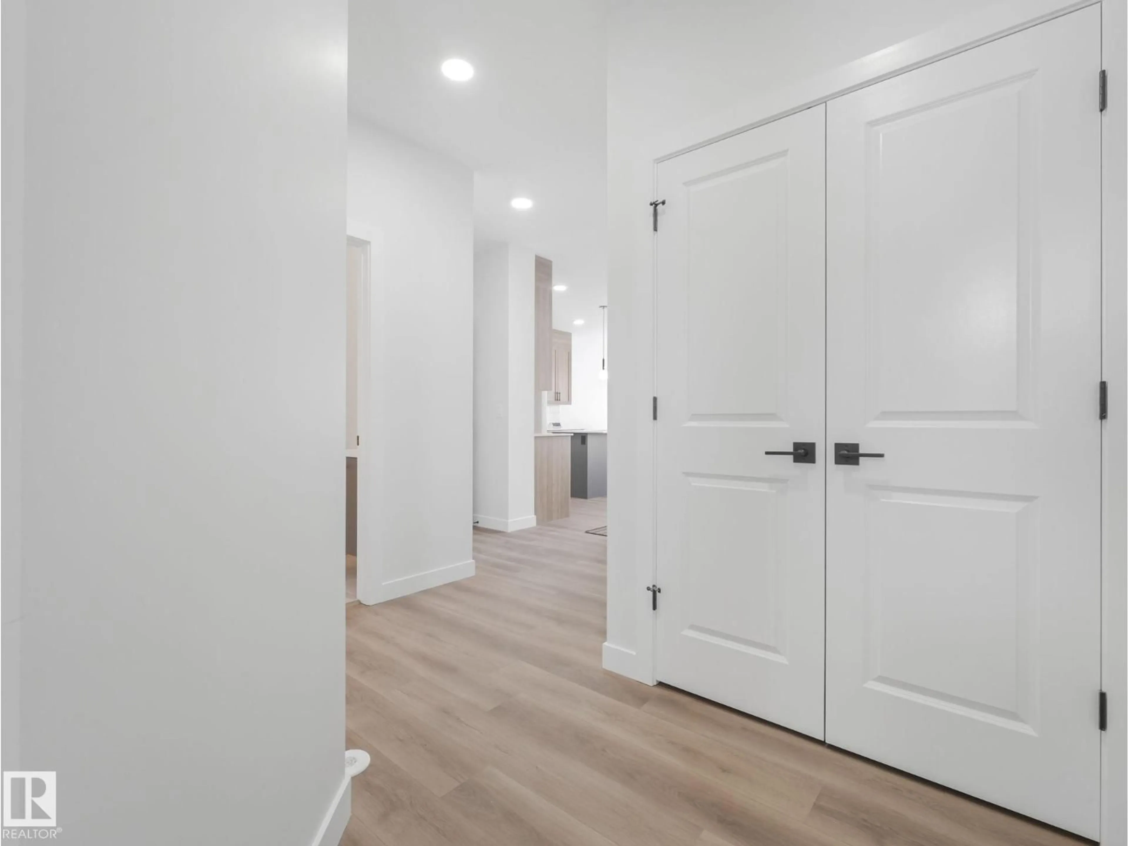 Indoor entryway for SW - 2504 158 ST, Edmonton Alberta T6W5P6