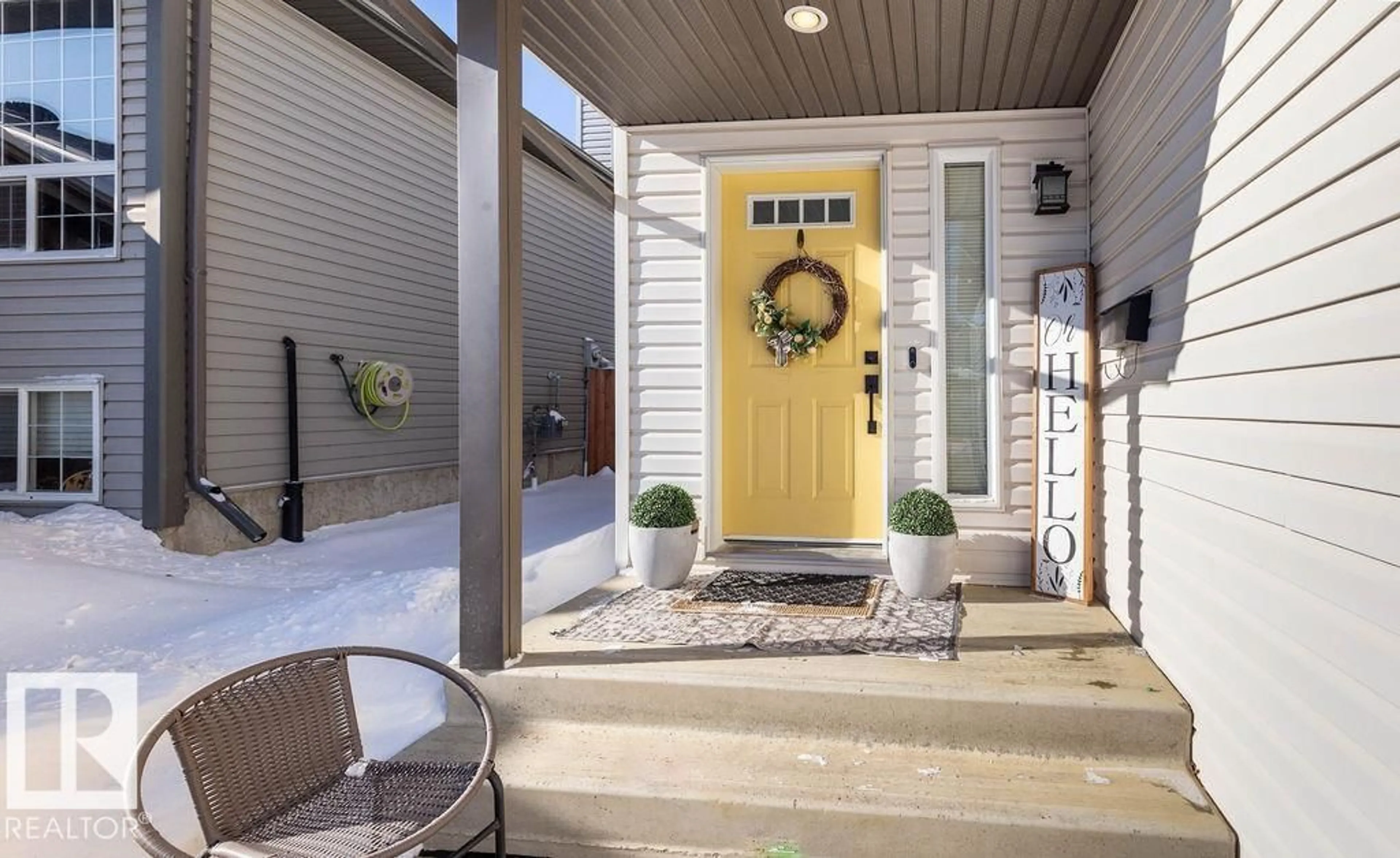 Indoor entryway for 5 LAMPLIGHT DR, Spruce Grove Alberta T7X4R3