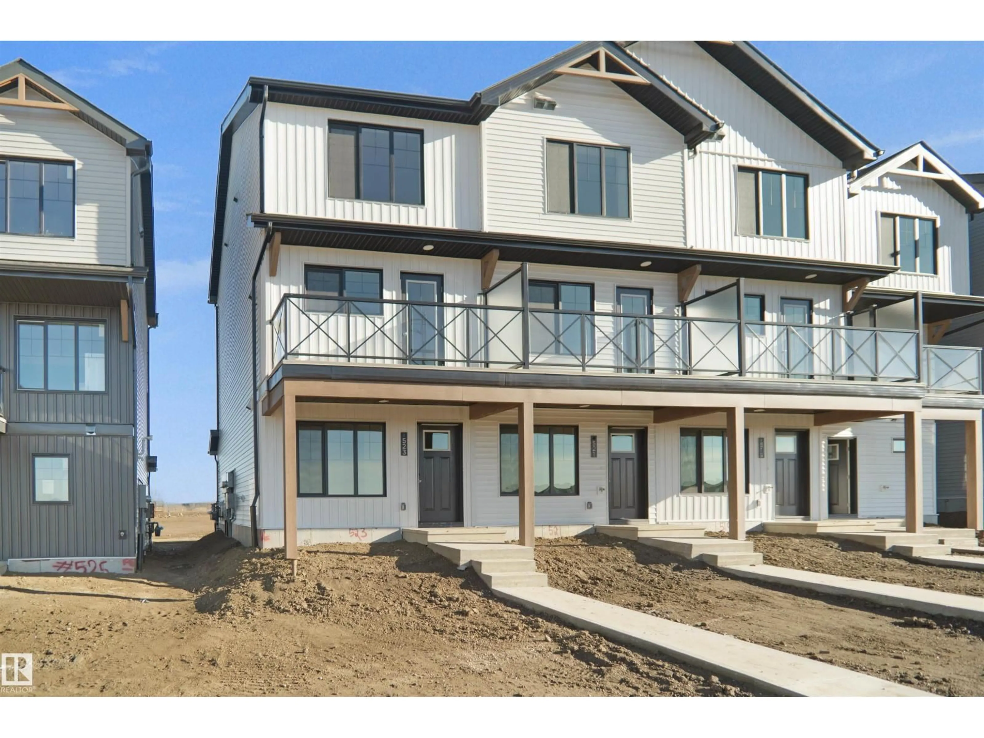 Home with vinyl exterior material, unknown for 523 ASTER DR, Edmonton Alberta T6T2N8