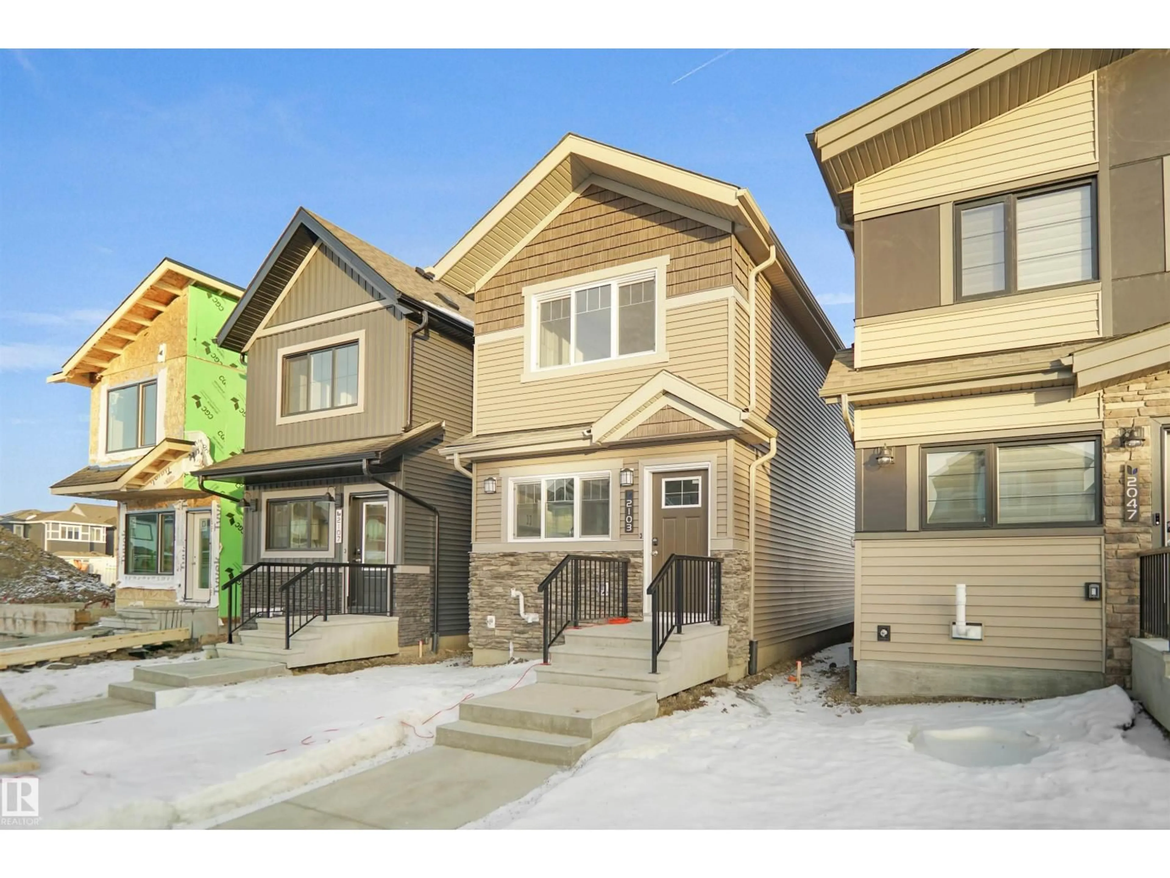 Unknown for NW - 2103 210 ST, Edmonton Alberta T5S0T1