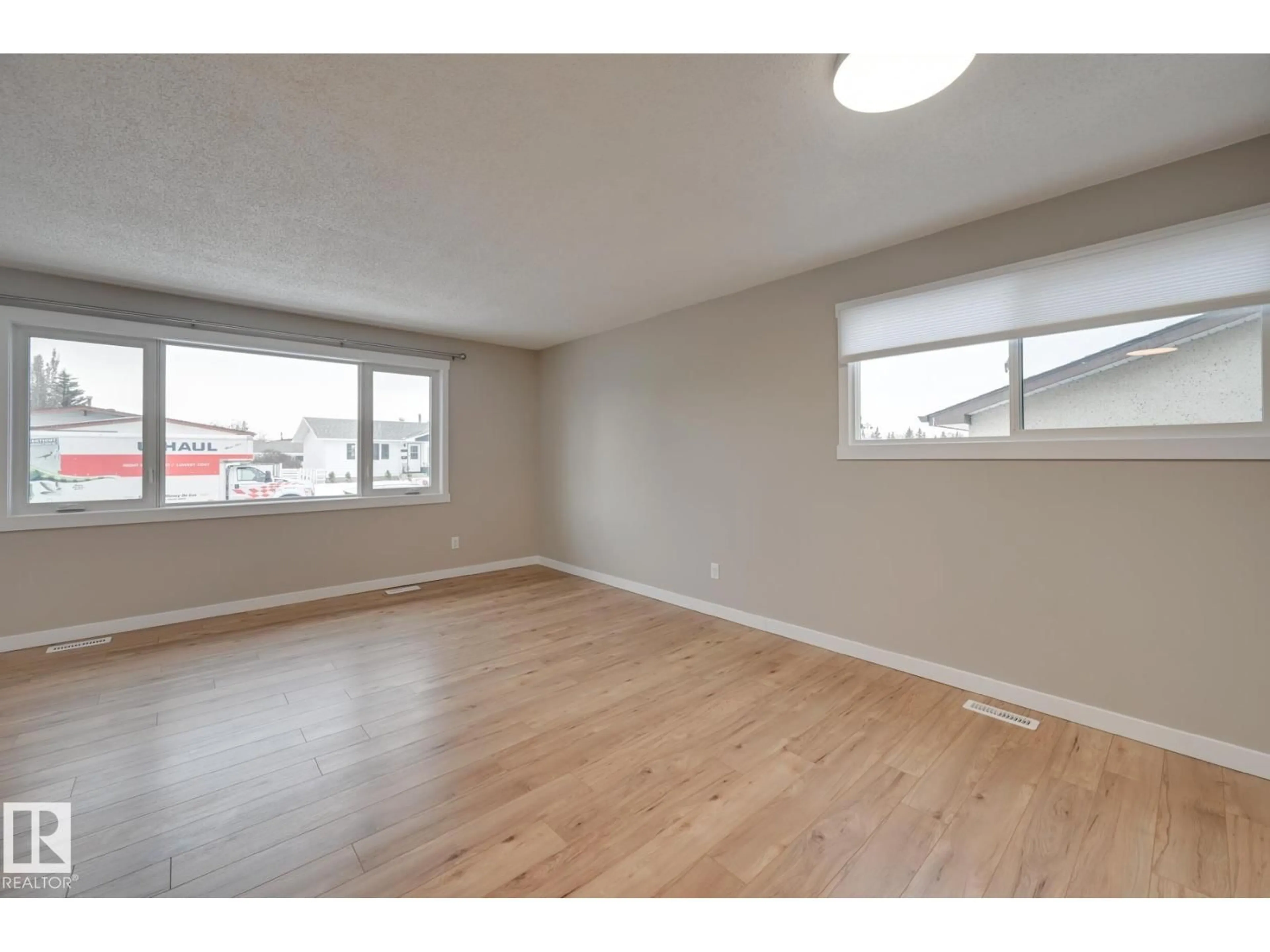 A pic of a room for NW - 14903 77 ST, Edmonton Alberta T5C1E9