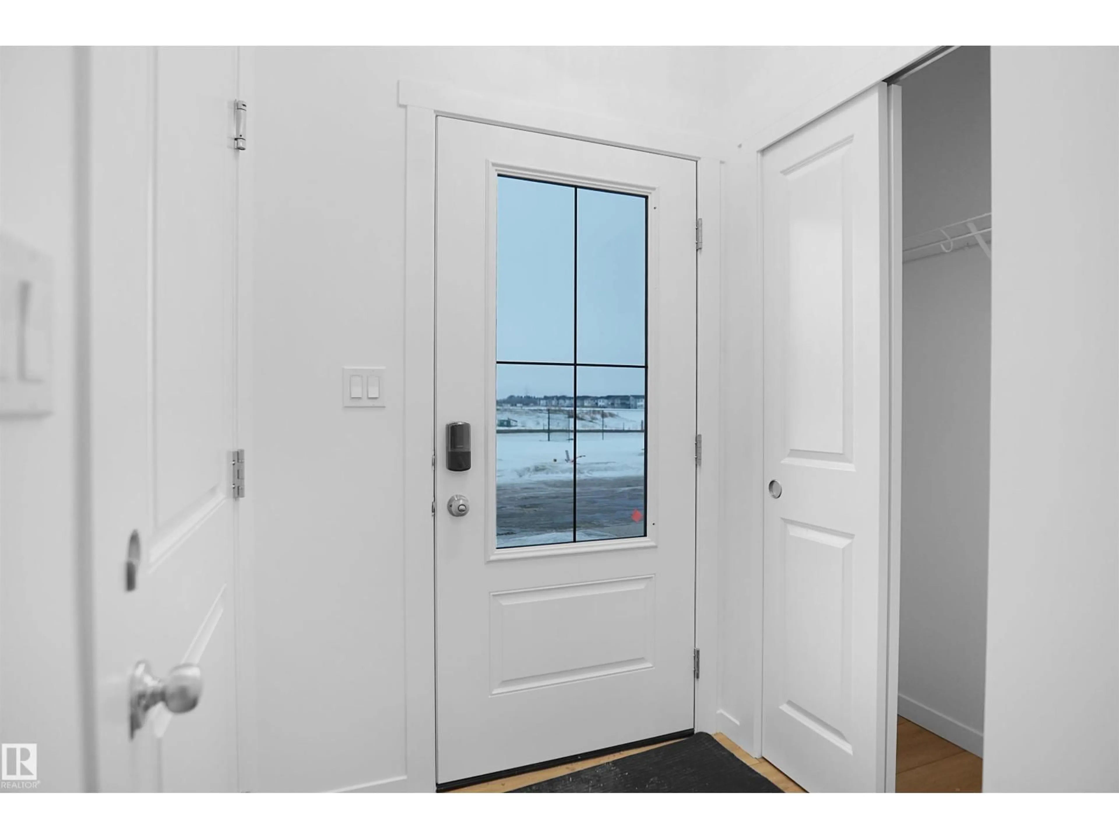 Indoor entryway for 26 - 1430 ASTER WY, Edmonton Alberta T6T2N8