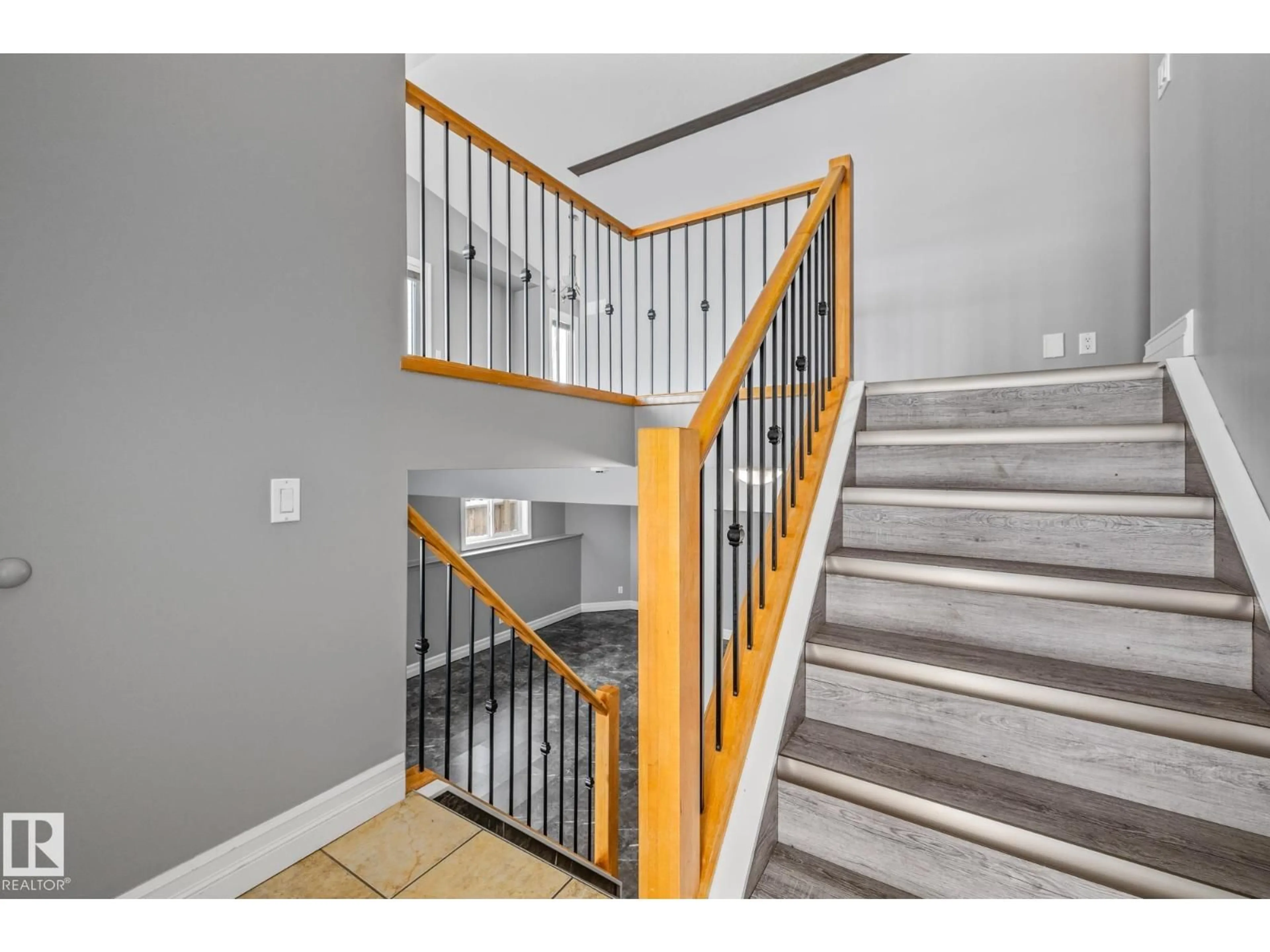 Stairs for 4501 56 AV, Bruderheim Alberta T0B0S0