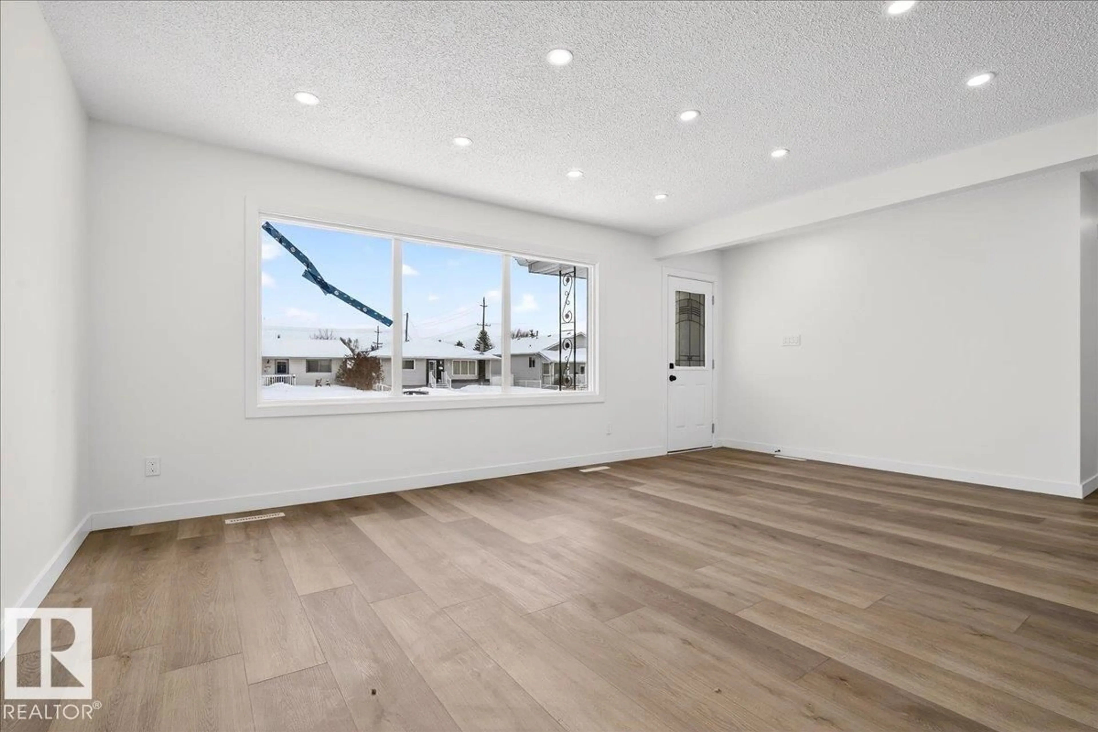 A pic of a room for NW - 13212 121 ST, Edmonton Alberta T5L0B8