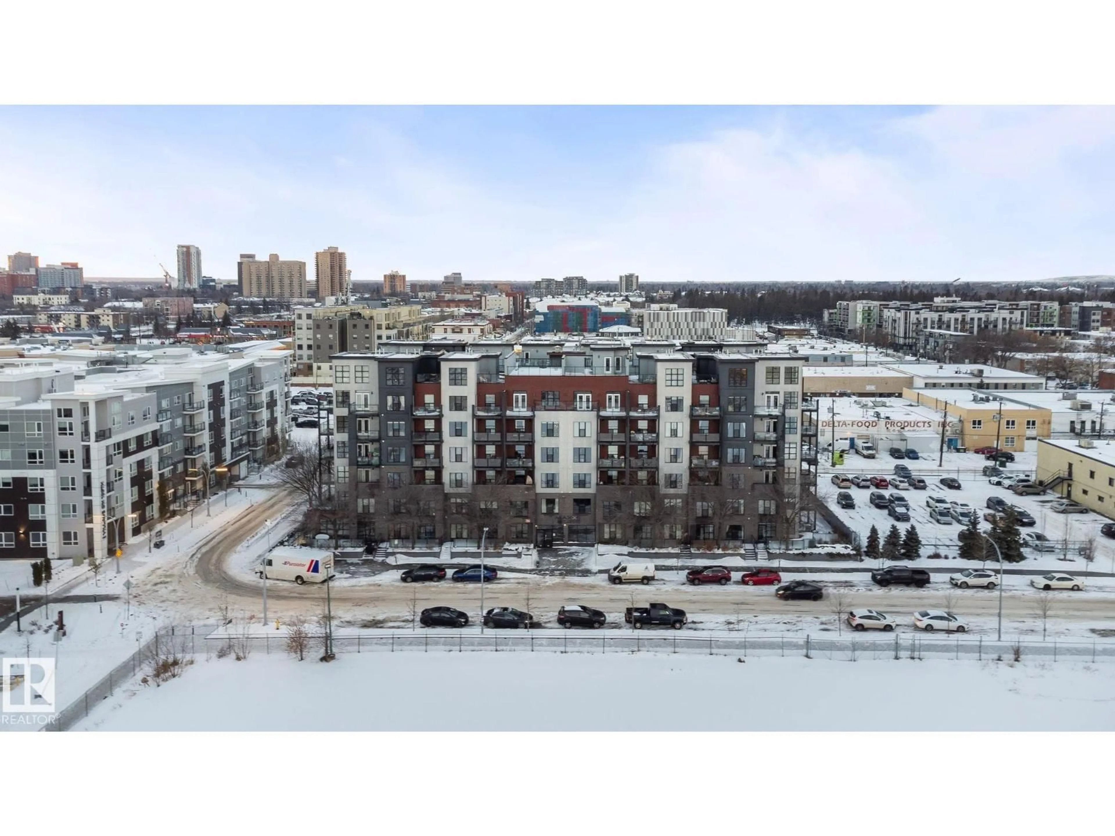 A pic from outside/outdoor area/front of a property/back of a property/a pic from drone, city buildings view from balcony for 10518 - 514 113 ST NW, Edmonton Alberta T5H3H5