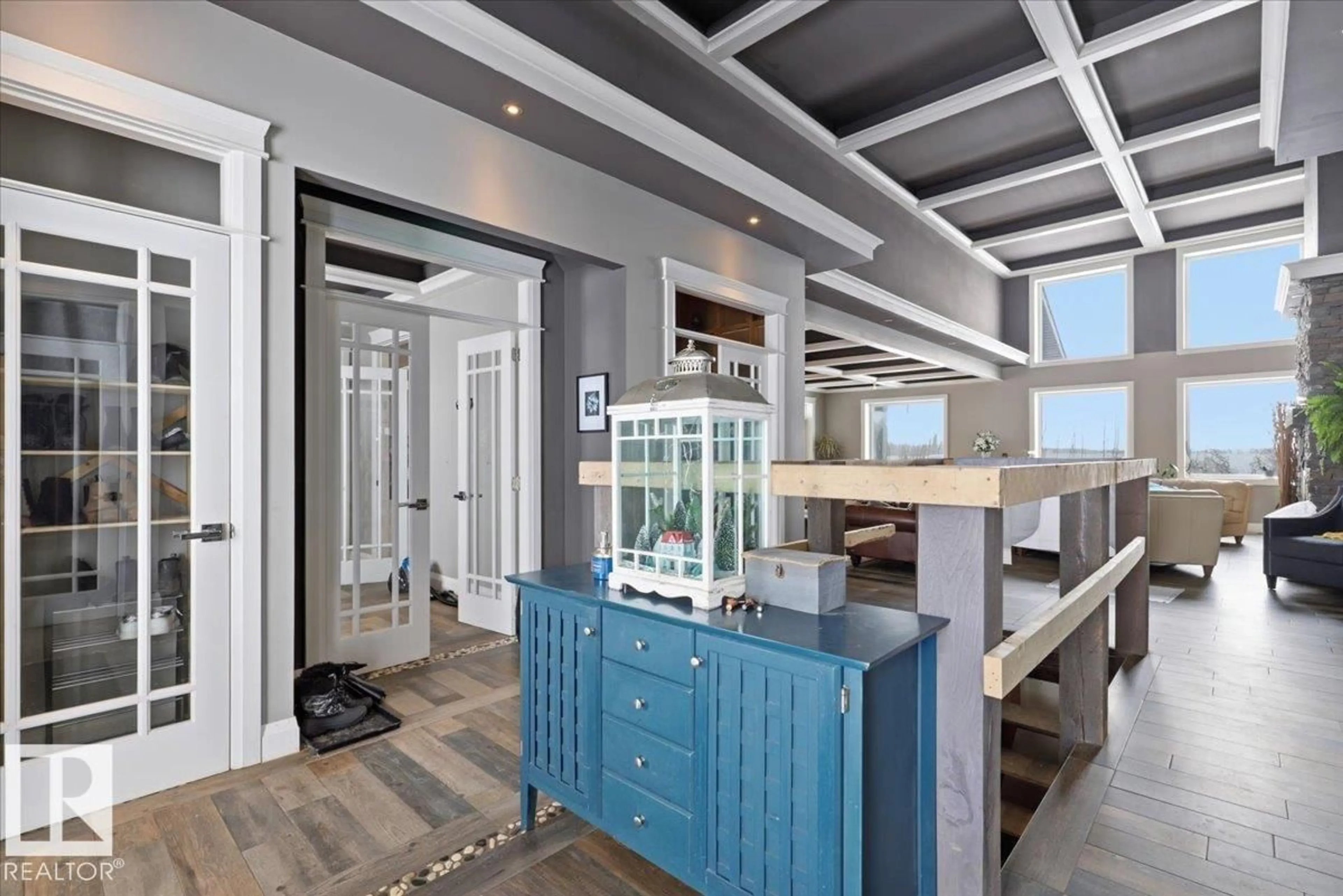 Indoor entryway for 48301 RGE RD 263, Rural Leduc County Alberta T0C0V0