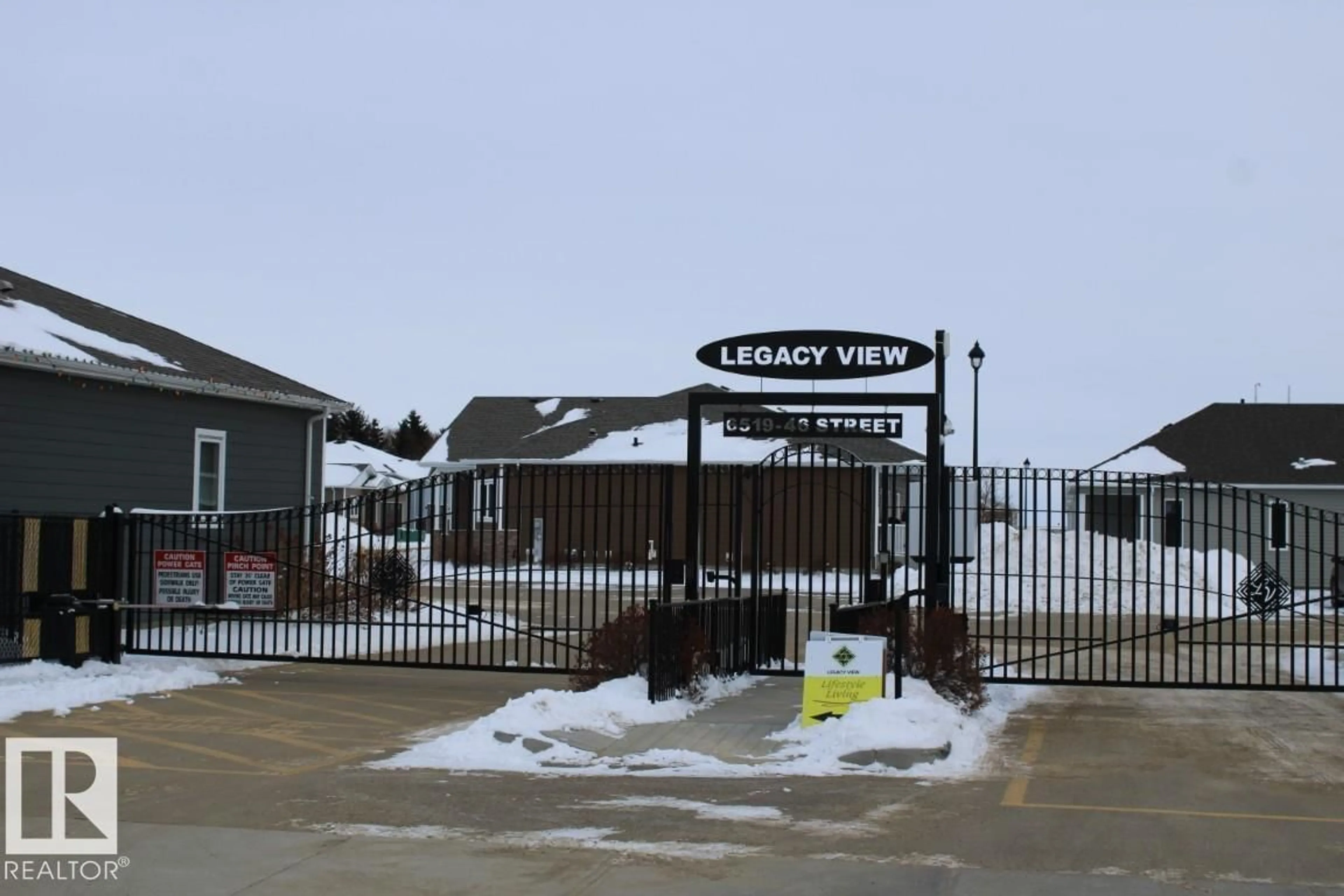 Indoor entryway for 22 - 6519 46 ST, Wetaskiwin Alberta T9A1Y5