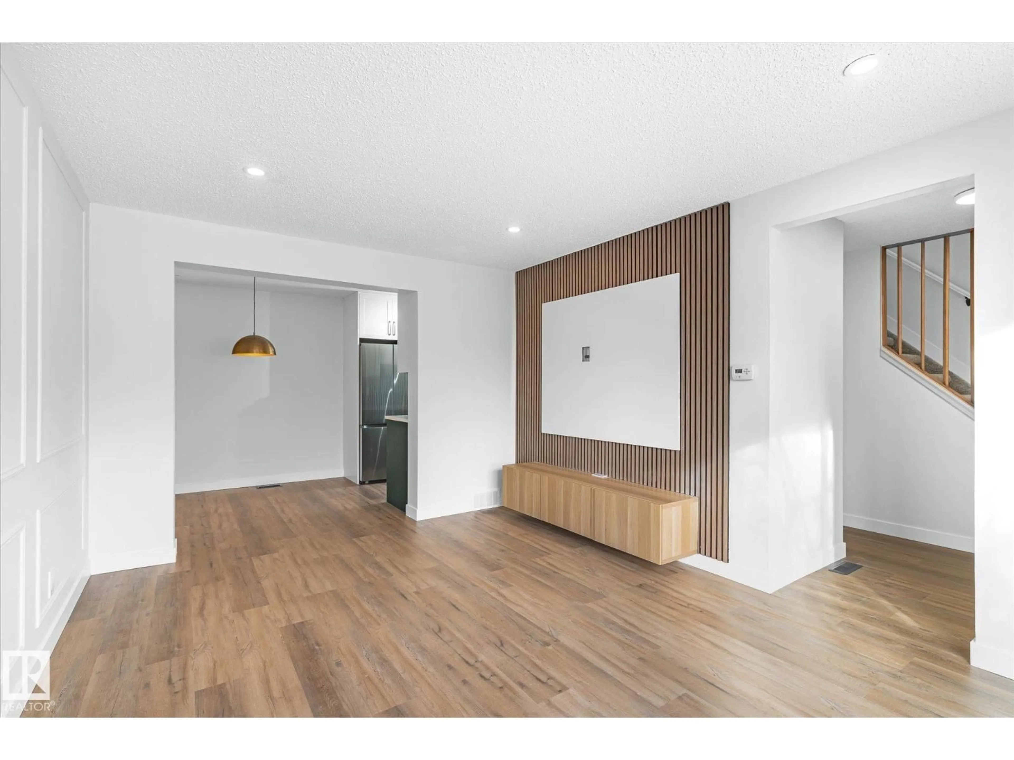 Unknown for 132 PRIMROSE GARDENS GD, Edmonton Alberta T5T0R1