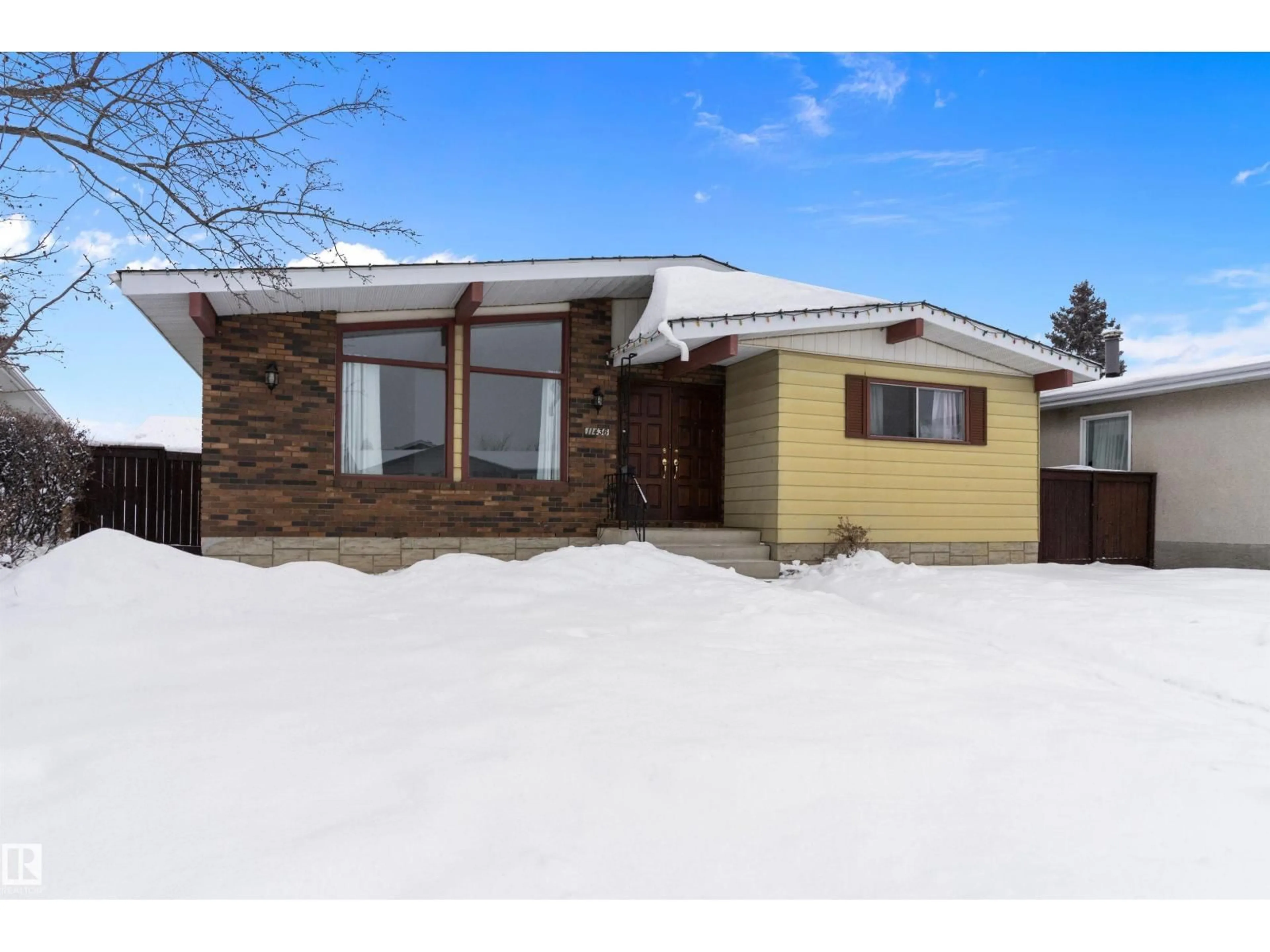 Unknown for 11436 143 AV, Edmonton Alberta T5X1L6