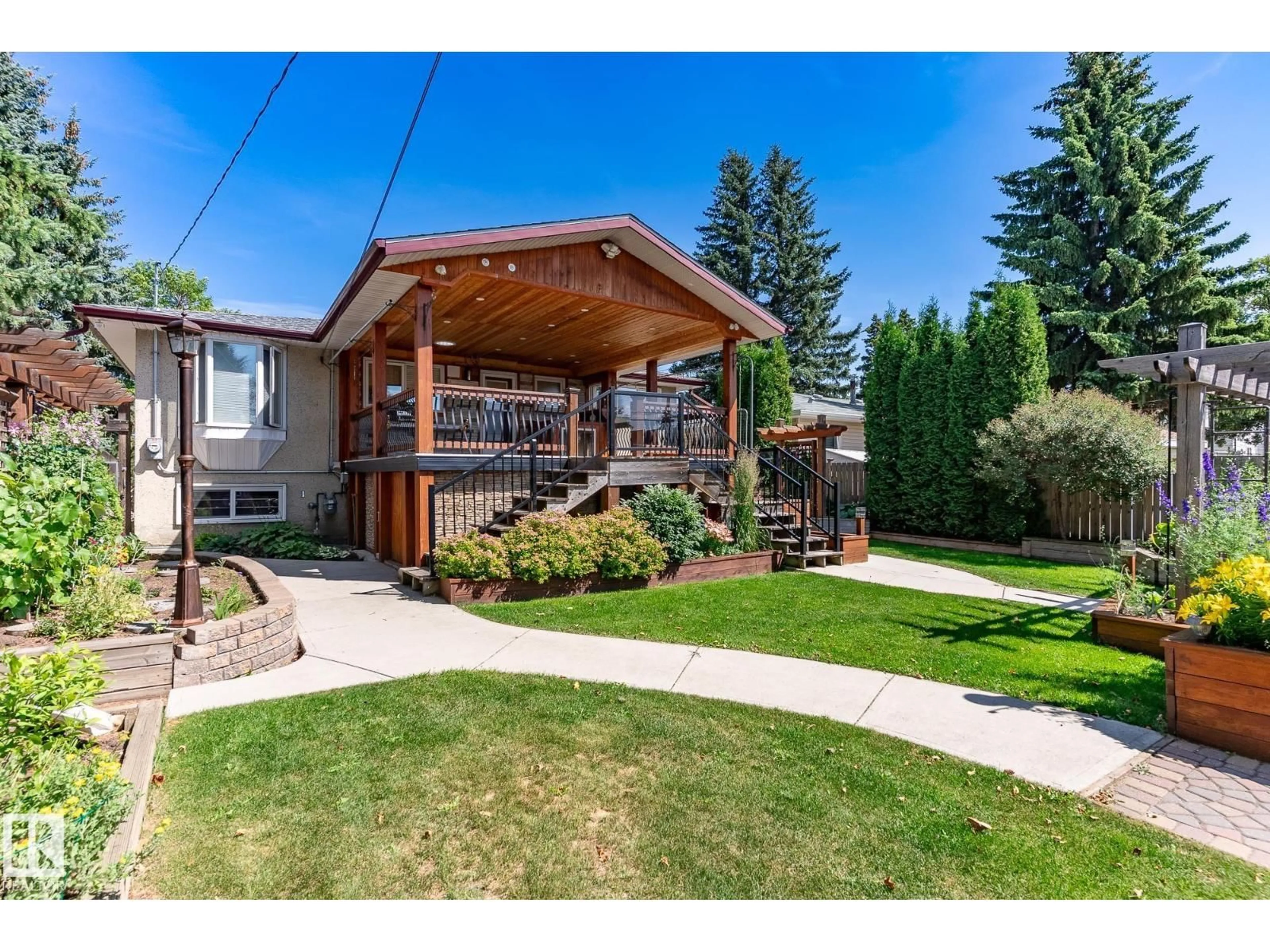 Unknown for 10326 154 ST, Edmonton Alberta T5P2H6