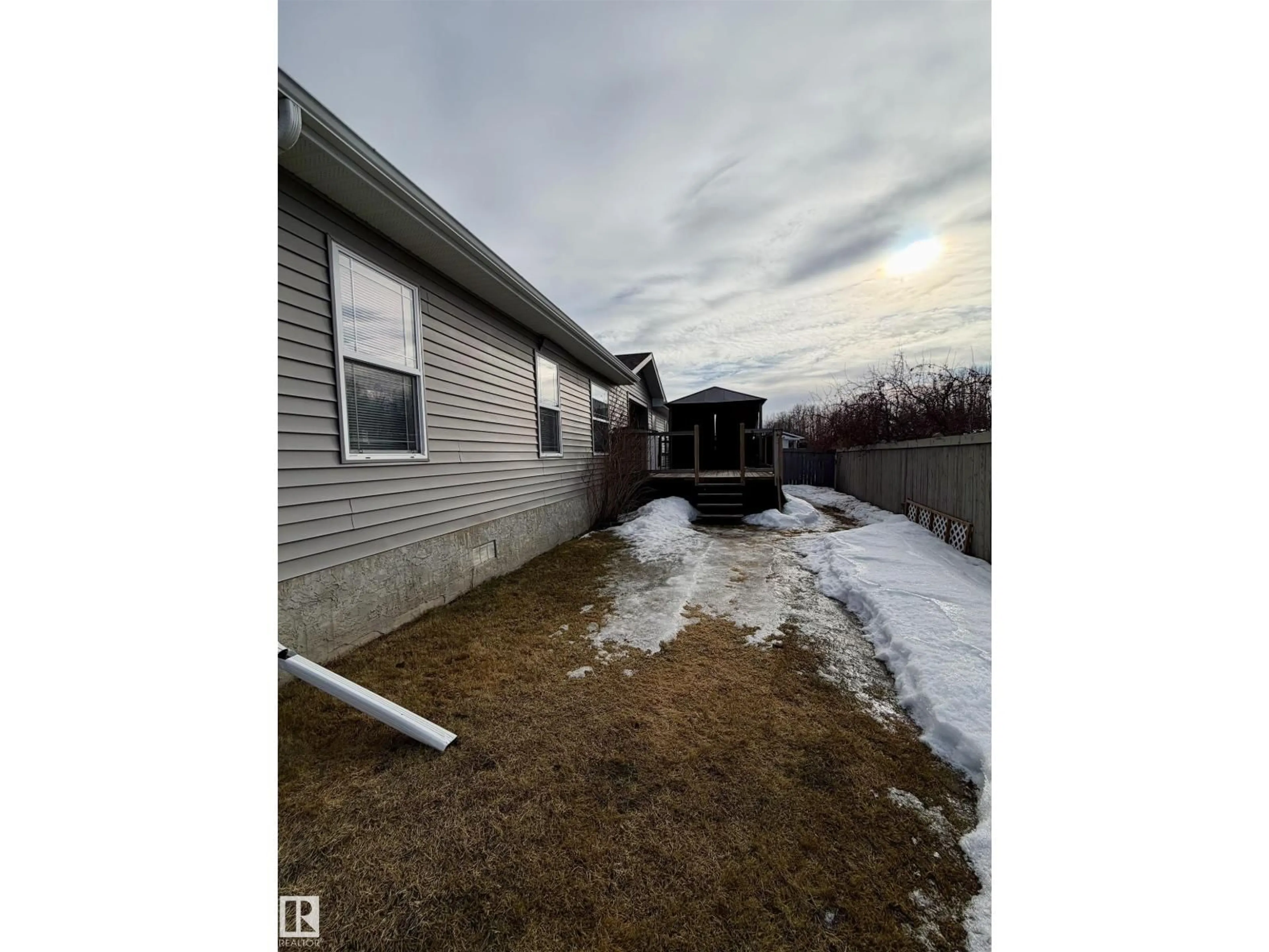 Unknown for 1 JUTLAND CR, Stony Plain Alberta T7Z0A3