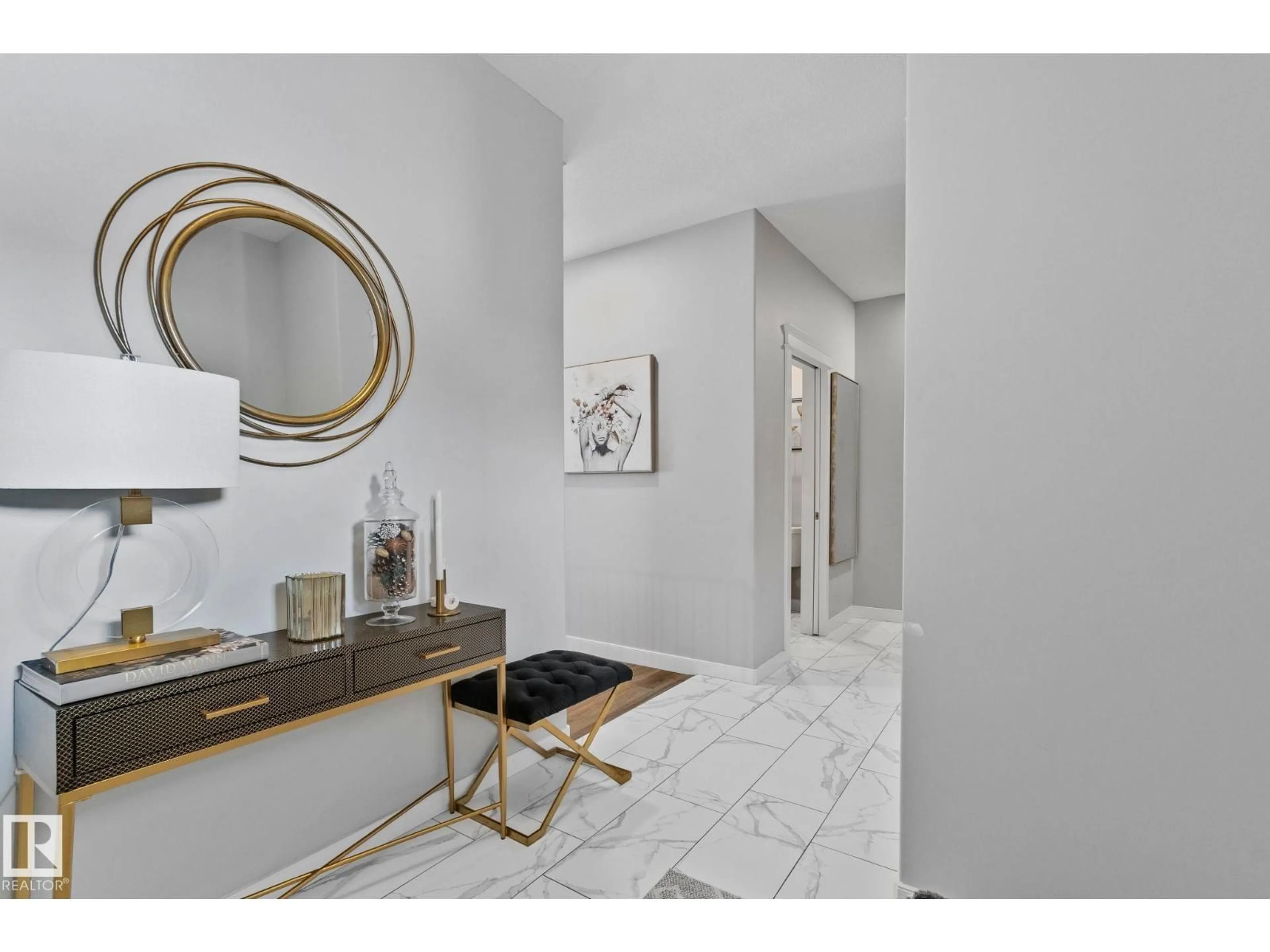 Indoor entryway for SW - 324 41 ST, Edmonton Alberta T6X2L8