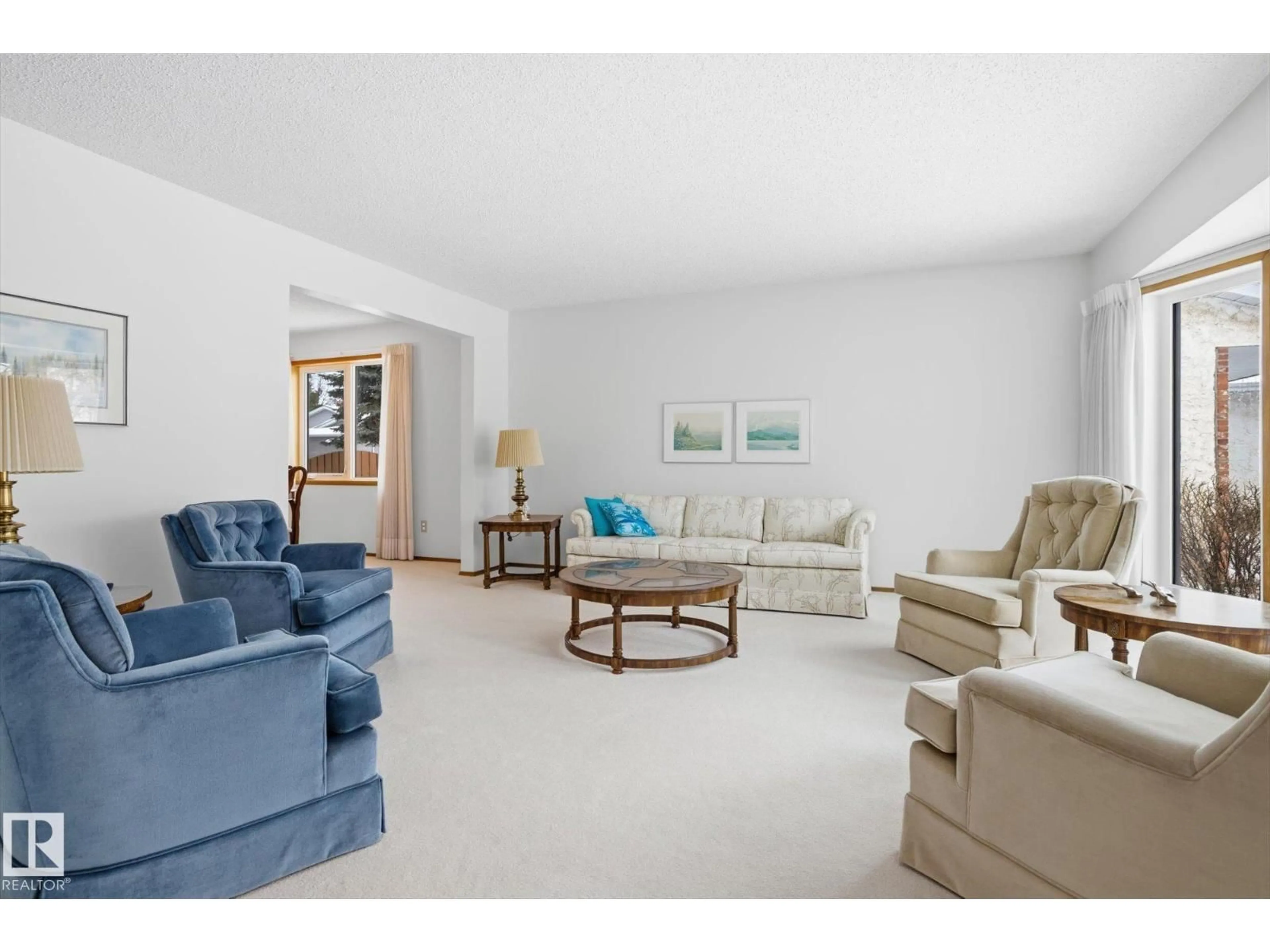 Living room with furniture, unknown for 65 LORNE CR, St. Albert Alberta T8N3R5