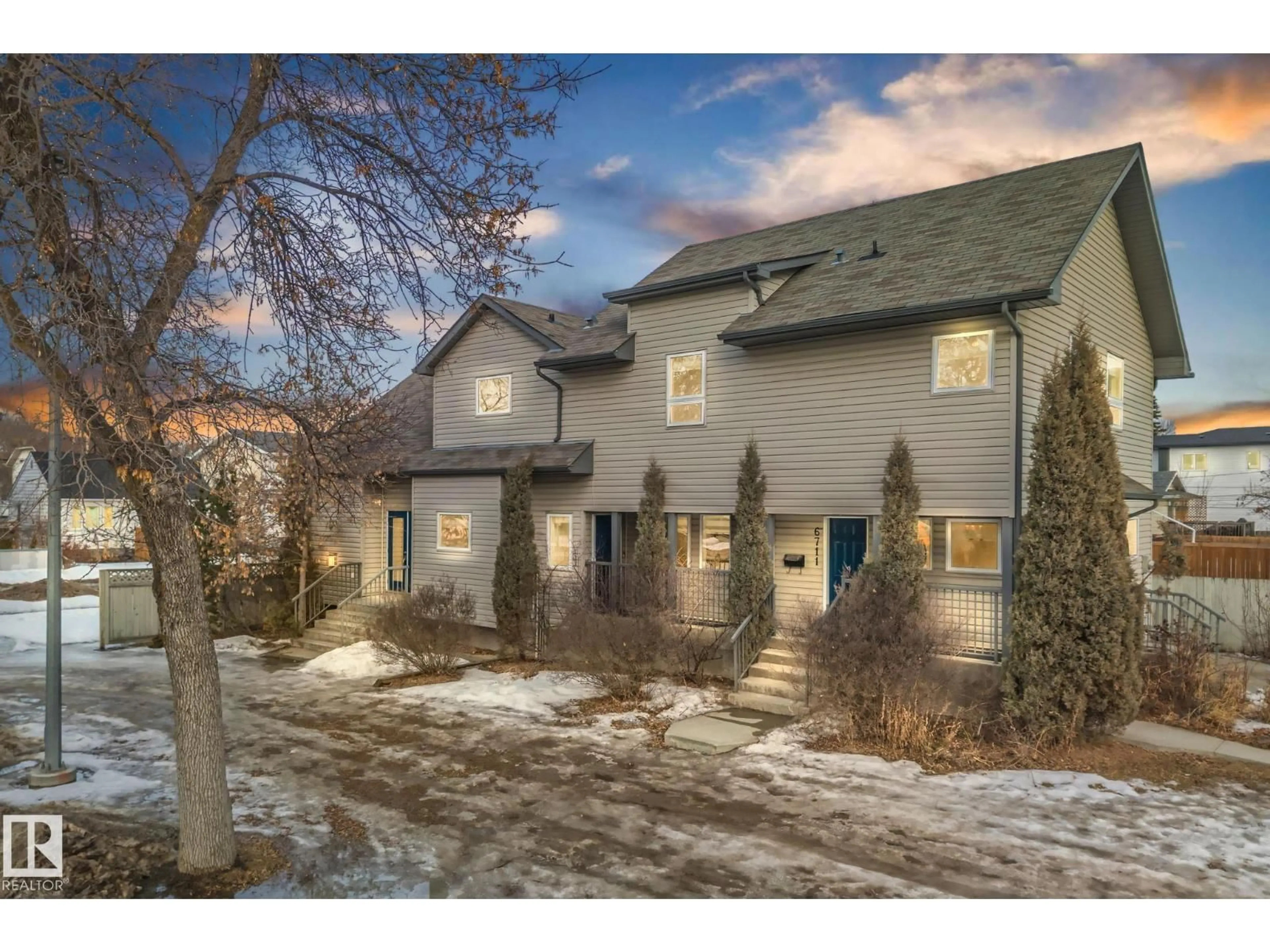 A pic from outside/outdoor area/front of a property/back of a property/a pic from drone, street for 10651 68 AVE, Edmonton Alberta T6H2B3