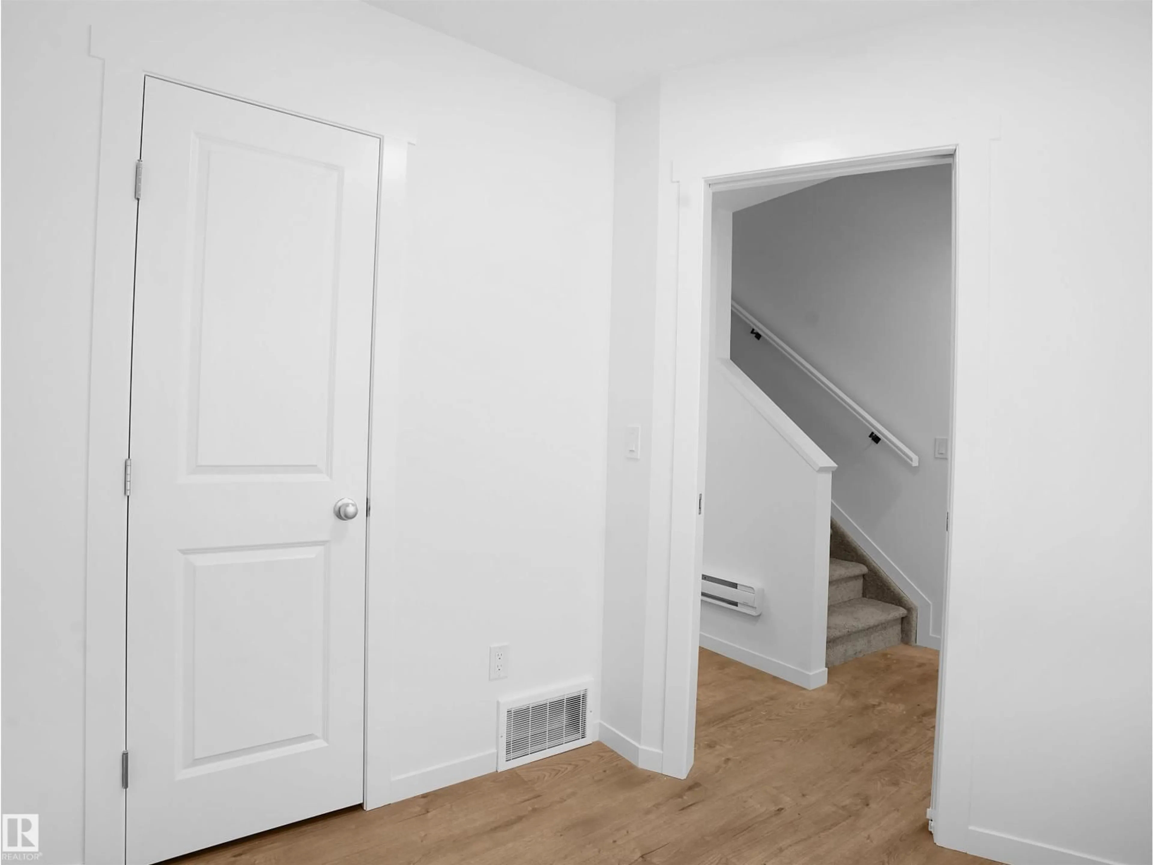 A pic of a room for 1209 KESWICK DR, Edmonton Alberta T6W4J5