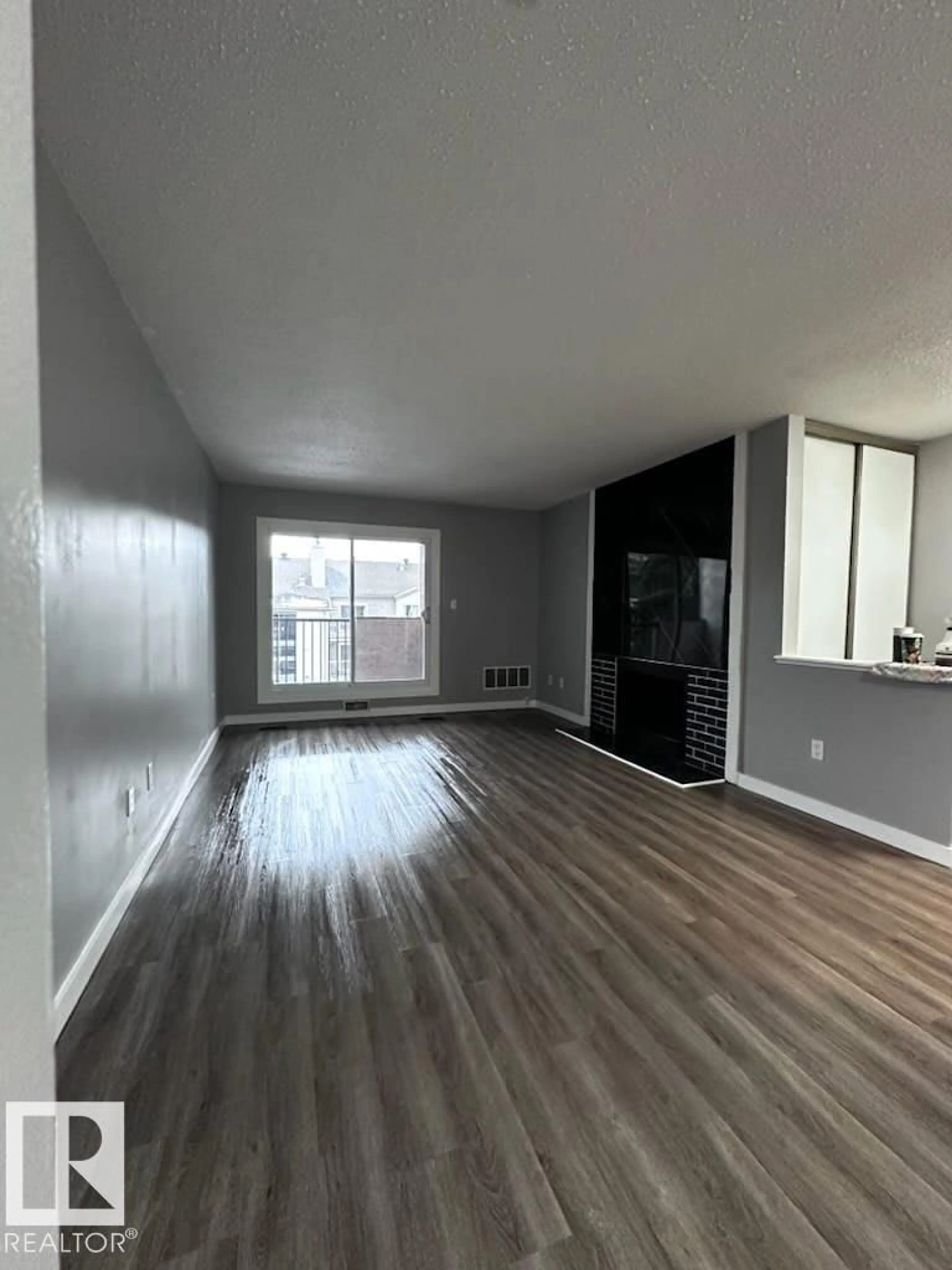 A pic of a room for 302 - 49 AKINS DR, St. Albert Alberta T8N3M6