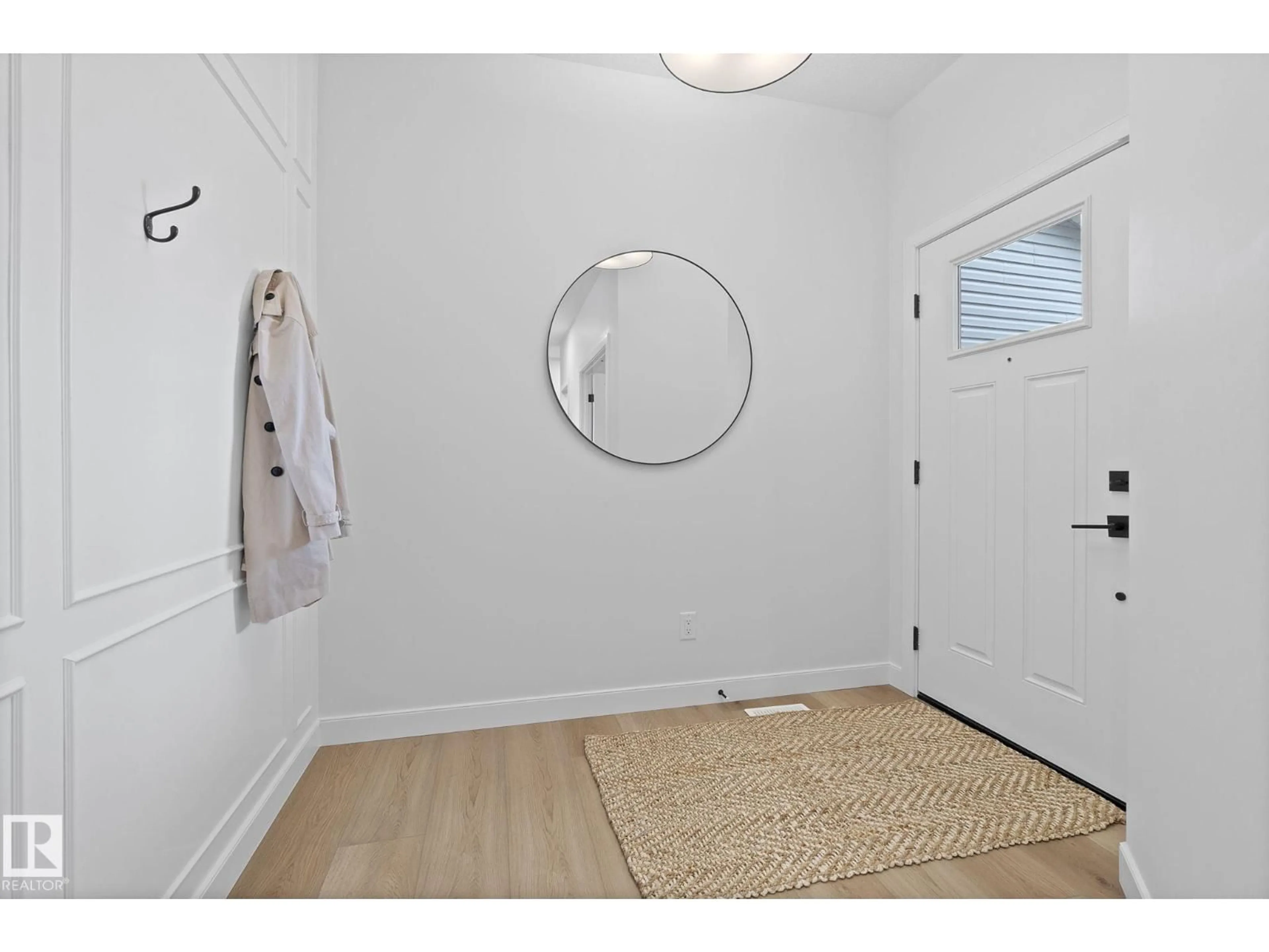 Indoor entryway for 103 DANSEREAU WY, Beaumont Alberta T4X3E2